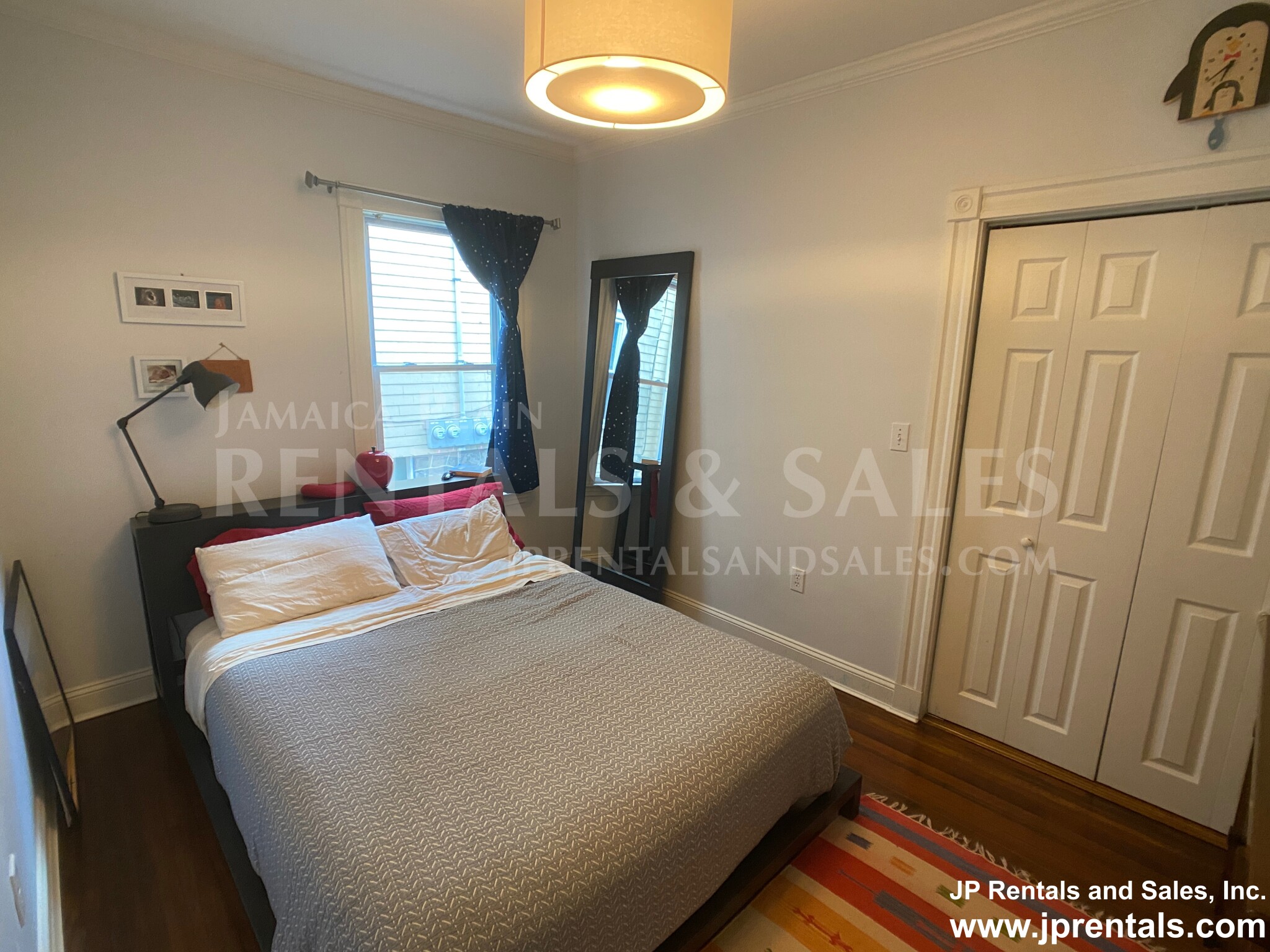 2 bed, 1 bath apartment for rent at 47 Sedgwick St Unit 1, Jamaica Plain — photo 15 of 18