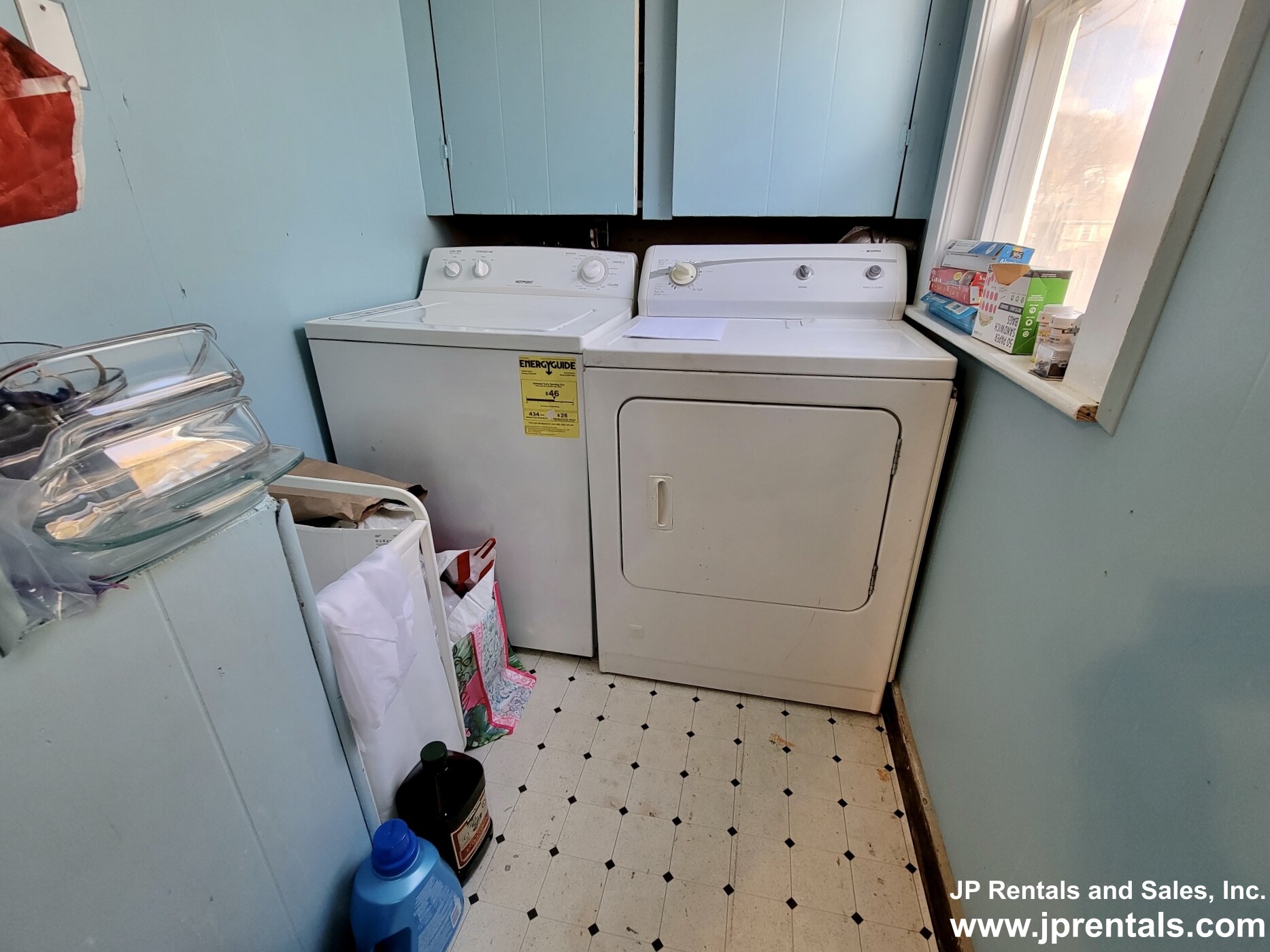 3 bed, 1 bath apartment for rent at 253 Belgrade Ave Unit 2, Roslindale — photo 10 of 13