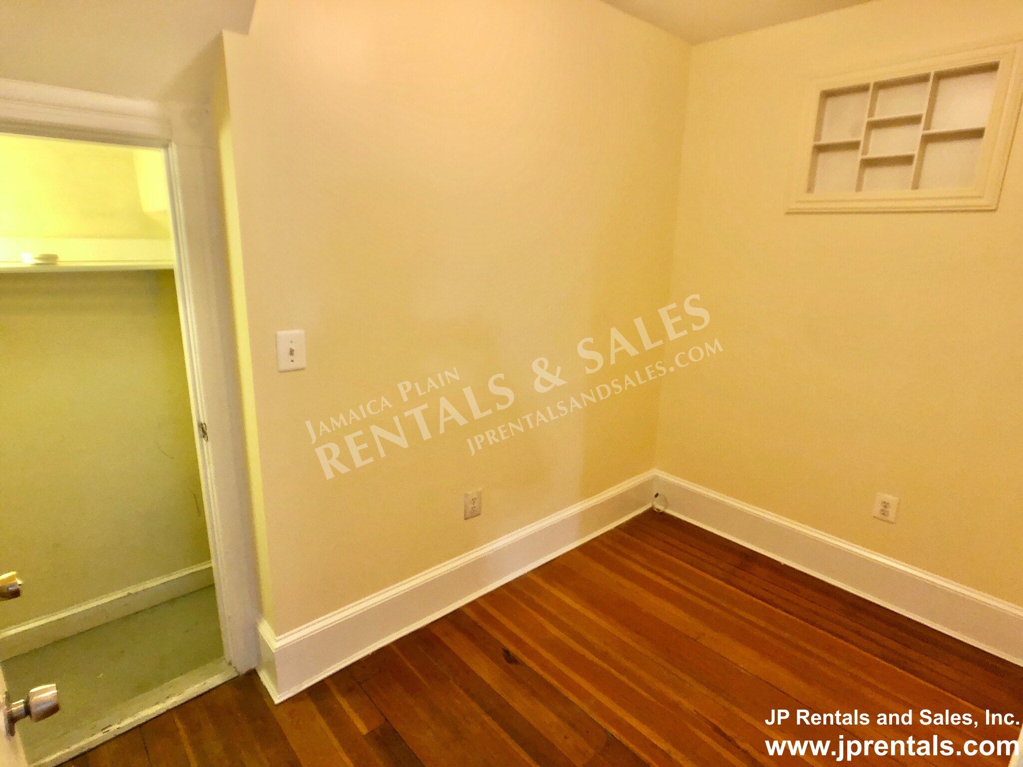 2 bed, 1 bath apartment for rent at 68 Brookside Ave Unit 1, Jamaica Plain — photo 10 of 13