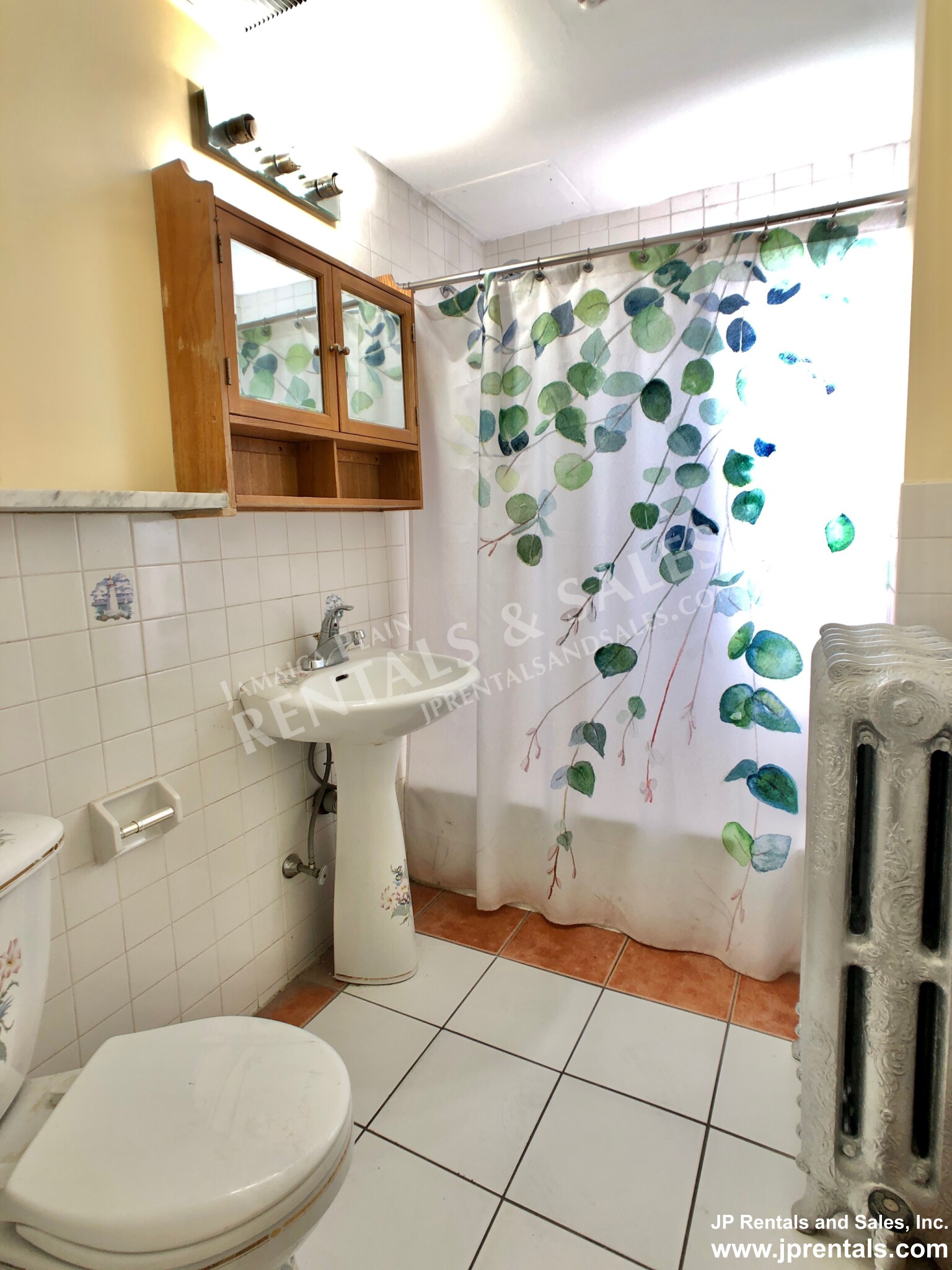 2 bed, 1 bath apartment for rent at 68 Brookside Ave Unit 1, Jamaica Plain — photo 11 of 13