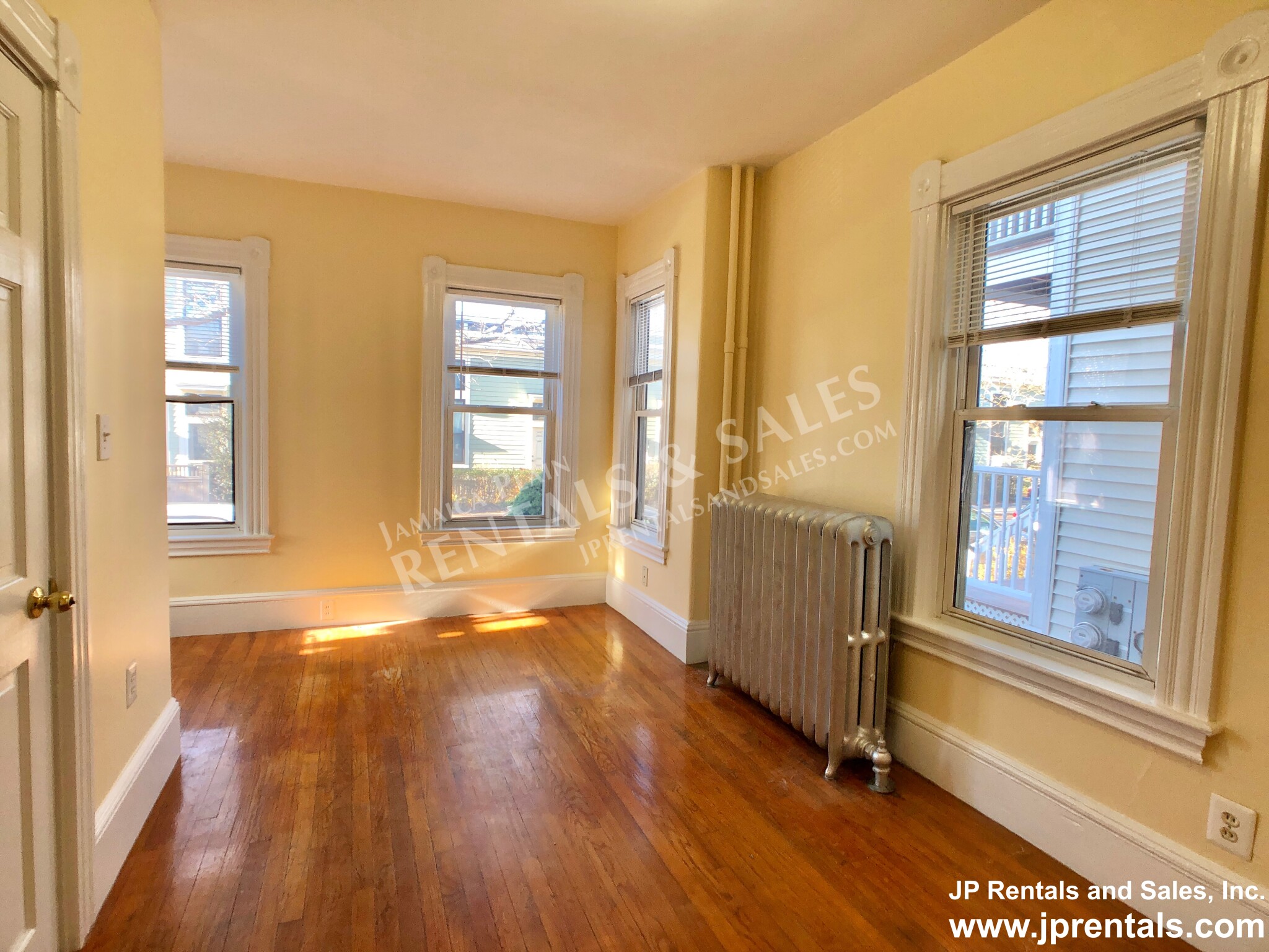 2 bed, 1 bath apartment for rent at 68 Brookside Ave Unit 1, Jamaica Plain — photo 7 of 13