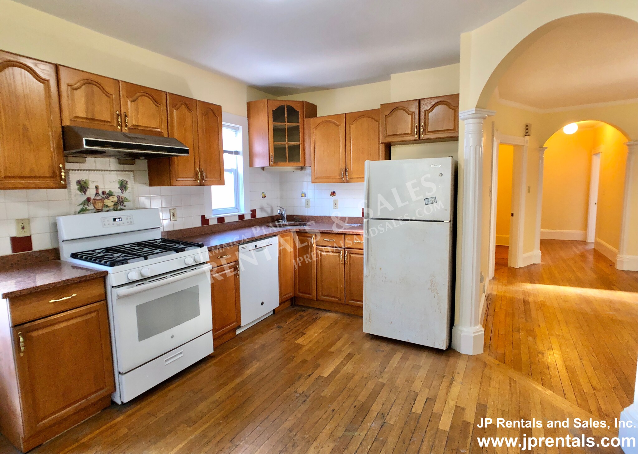 2 bed, 1 bath apartment for rent at 68 Brookside Ave Unit 1, Jamaica Plain — photo 4 of 13