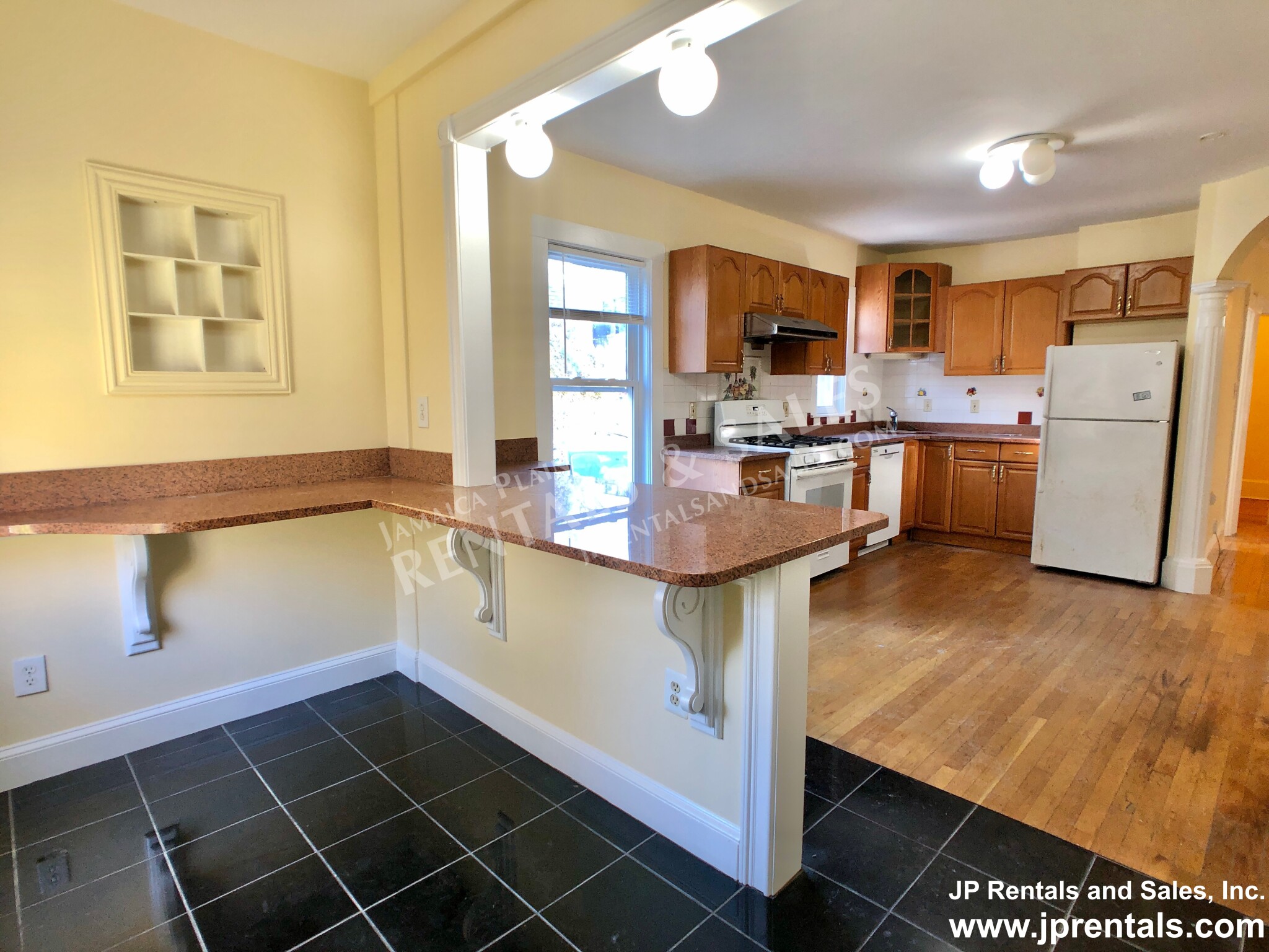 2 bed, 1 bath apartment for rent at 68 Brookside Ave Unit 1, Jamaica Plain