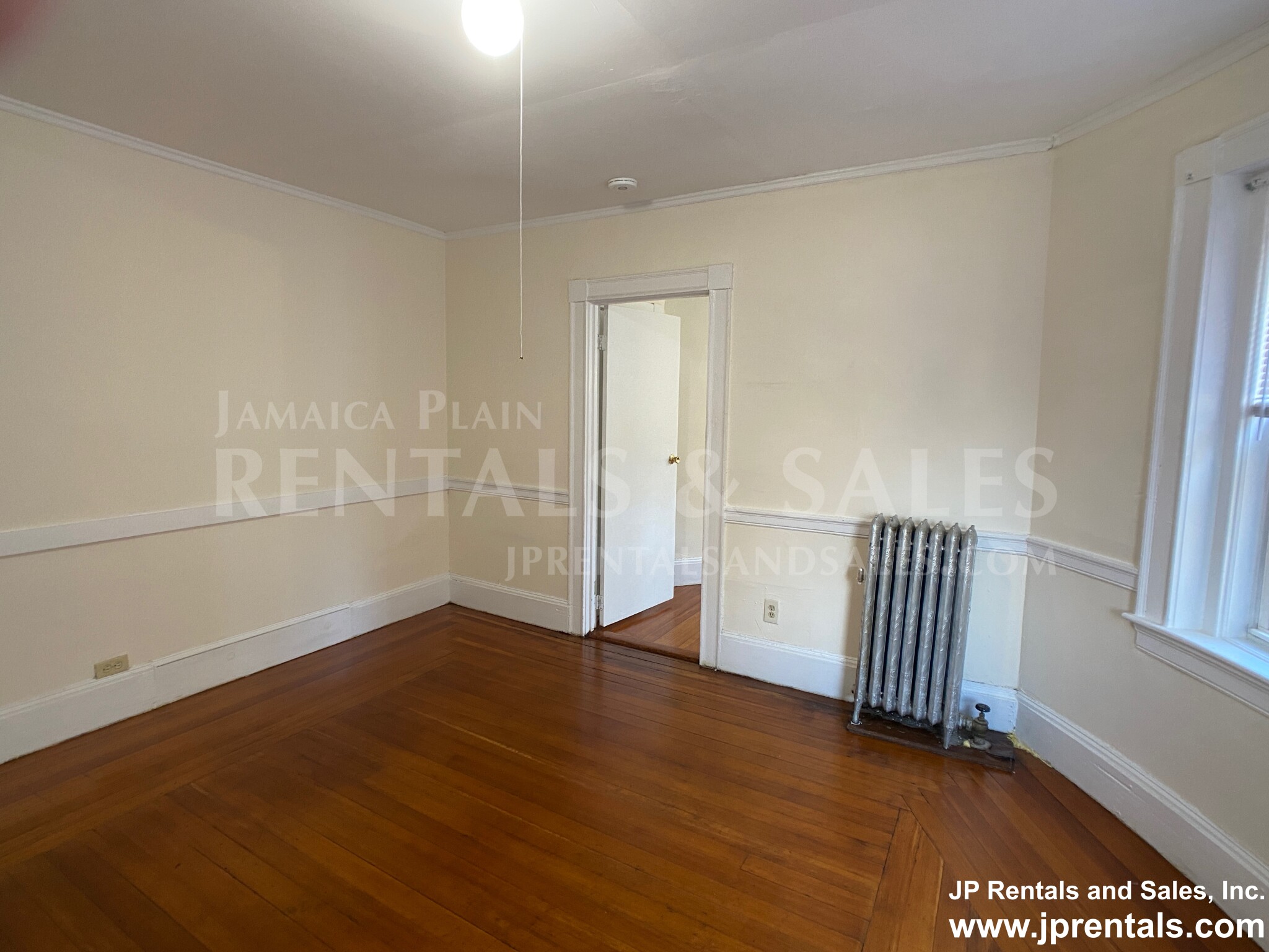 105 School St, Jamaica Plain