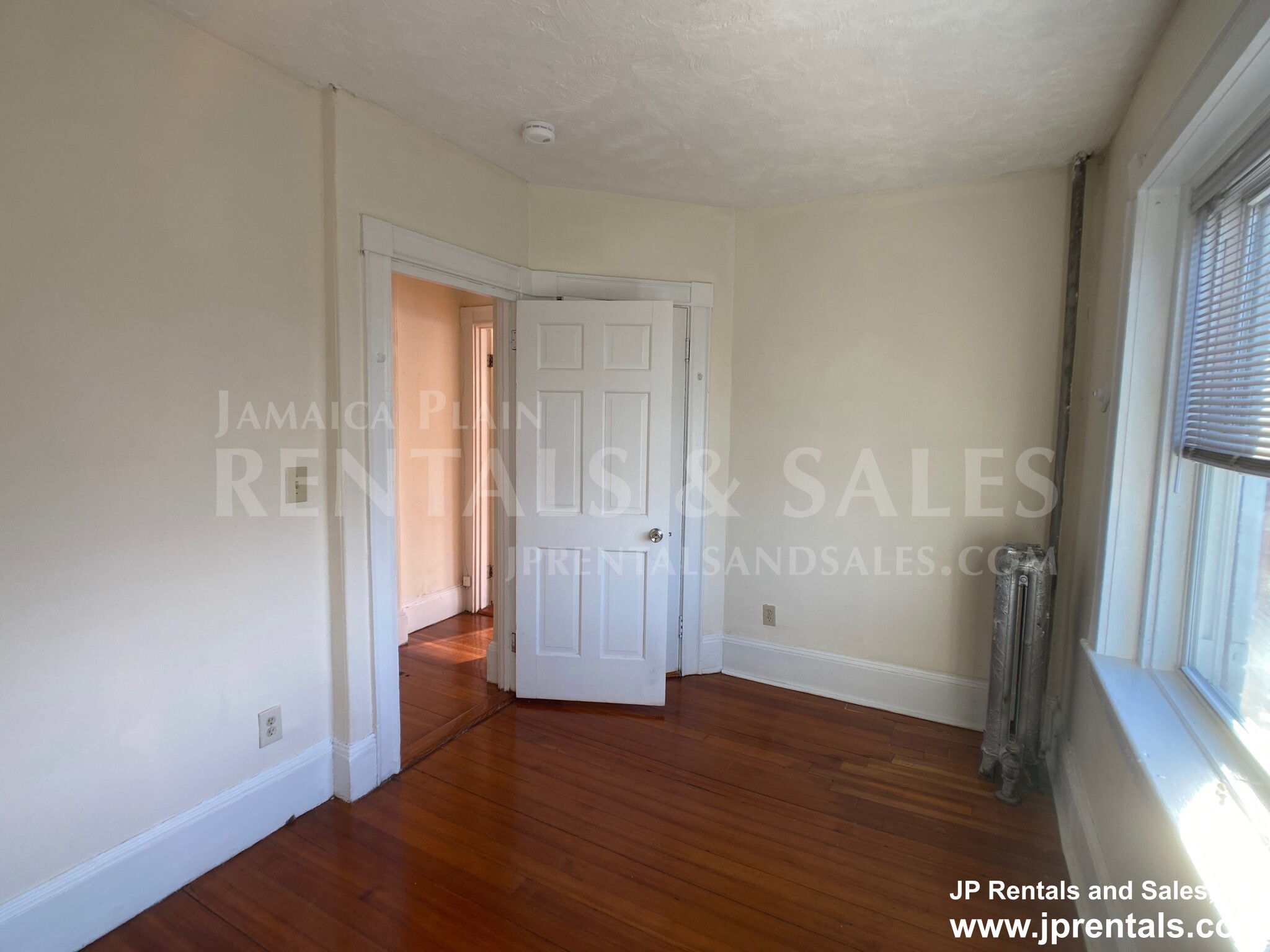 105 School St, Jamaica Plain