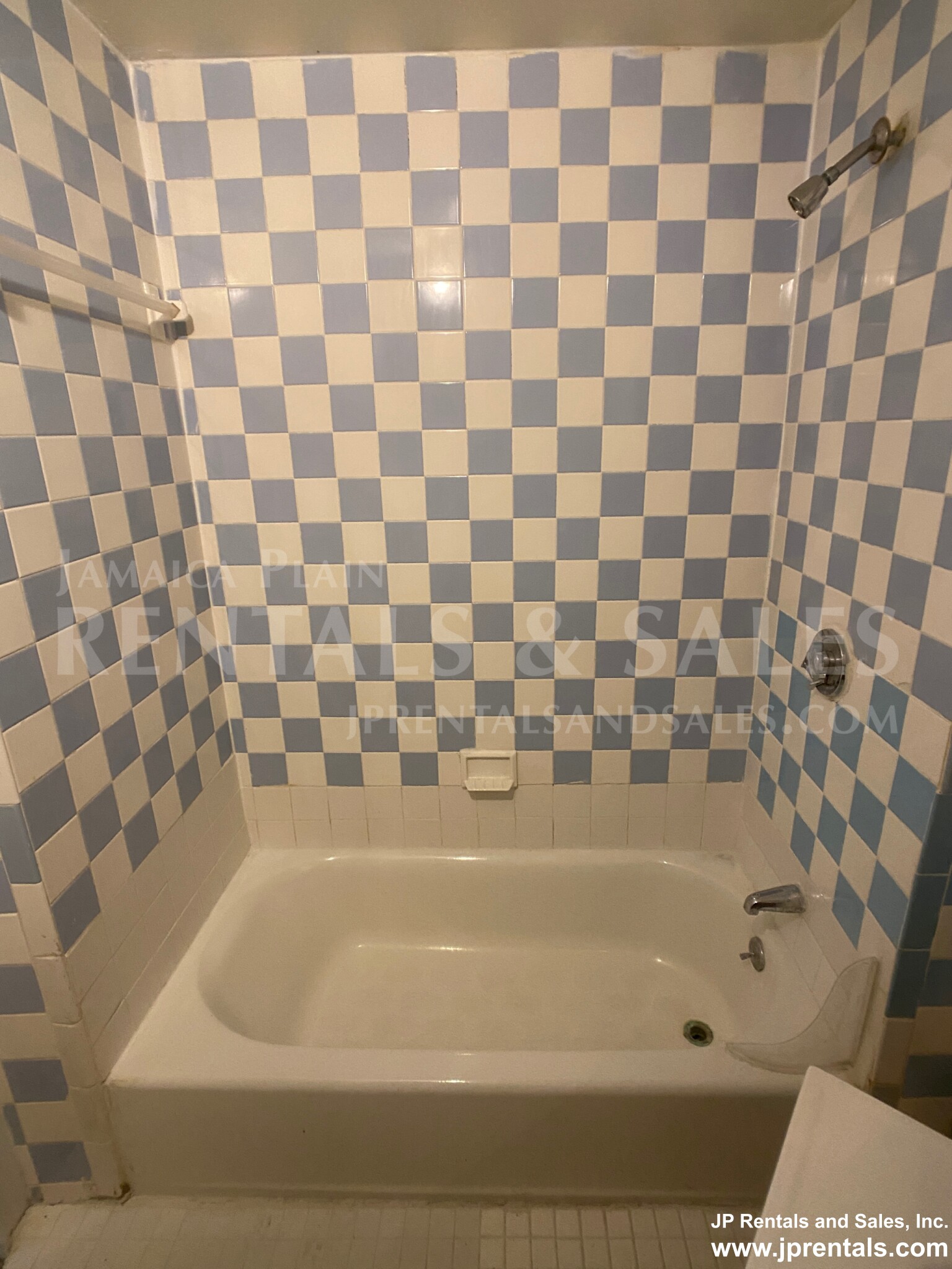 105 School St, Jamaica Plain