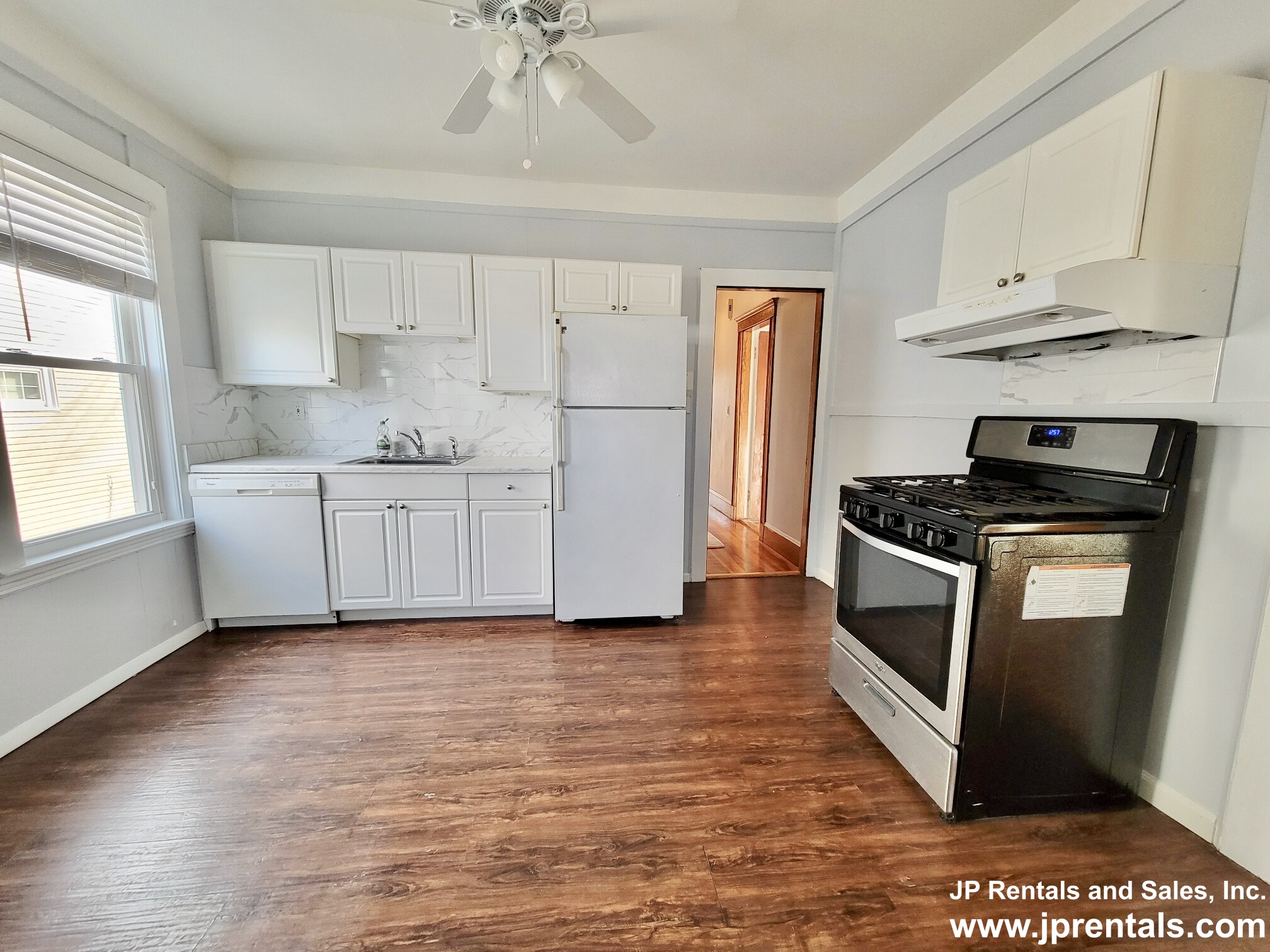 3 bed, 1 bath apartment for rent at 253 Belgrade Ave Unit 2, Roslindale — photo 2 of 13