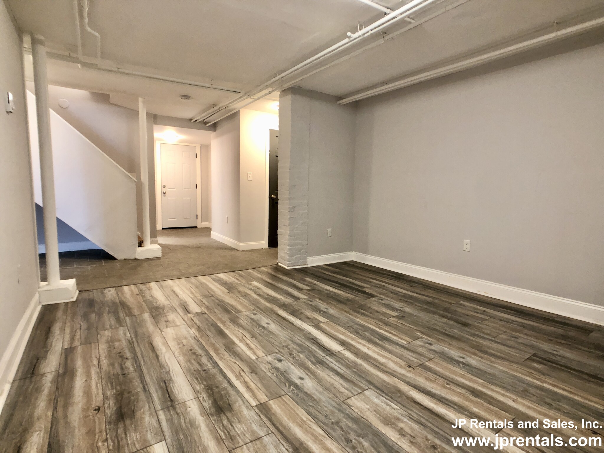 61 Pond St, Jamaica Plain