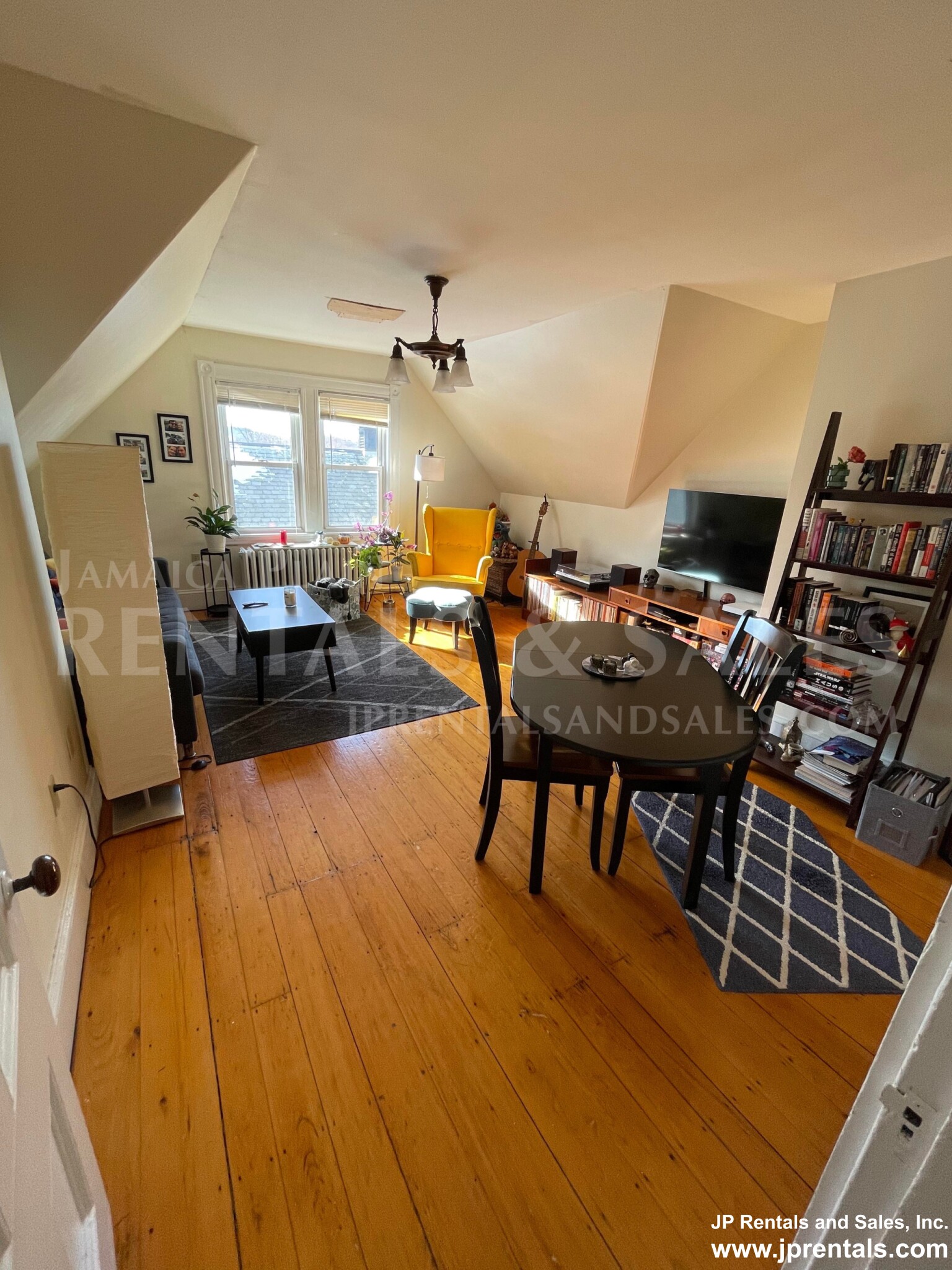 5 Wenham, Jamaica Plain