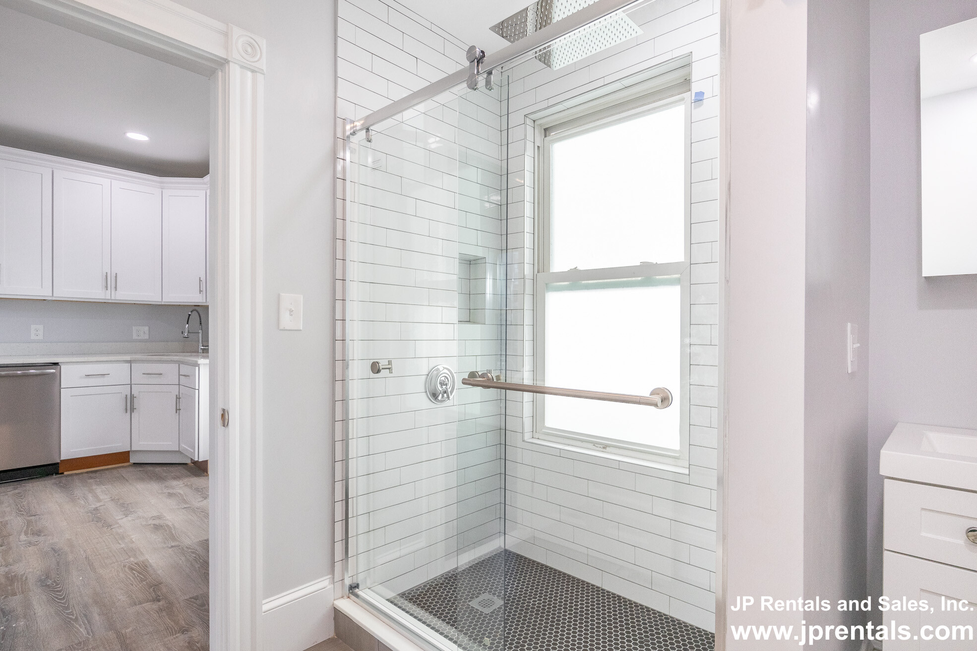2 bed, 1 bath apartment for rent at 40 Custer St Unit 1, Jamaica Plain — photo 6 of 8