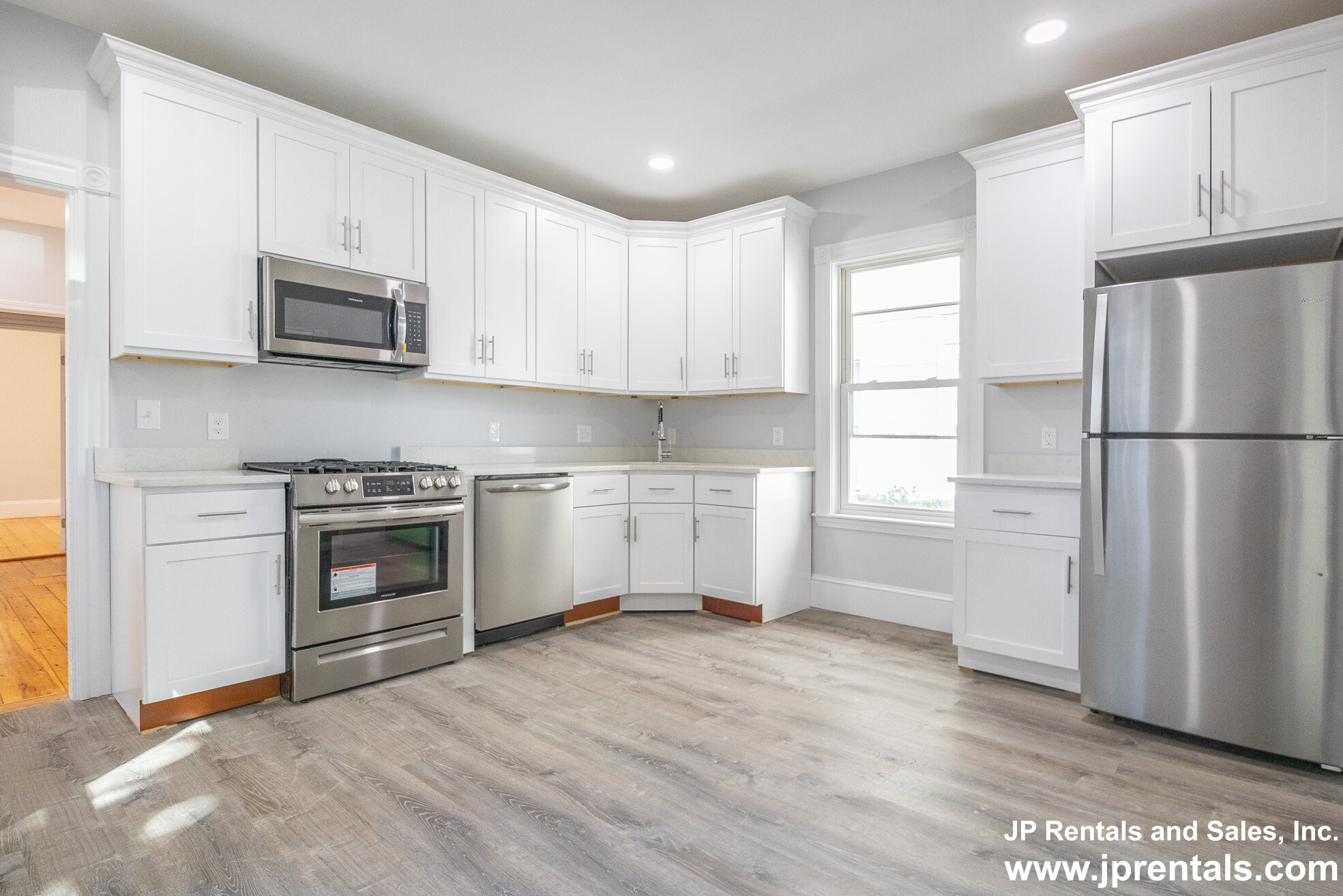 2 bed, 1 bath apartment for rent at 40 Custer St Unit 1, Jamaica Plain — photo 1 of 8