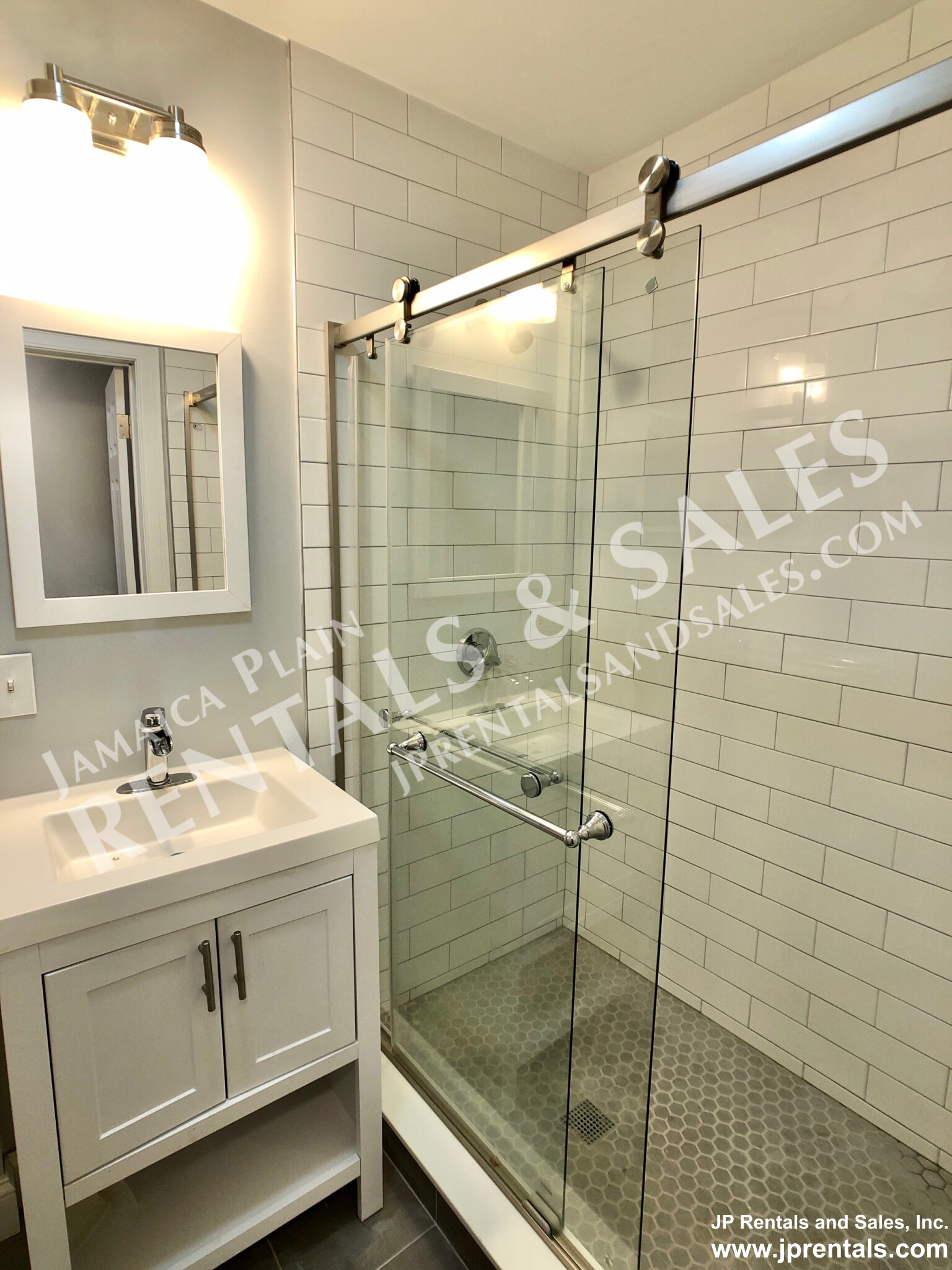 48 Green St, Jamaica Plain