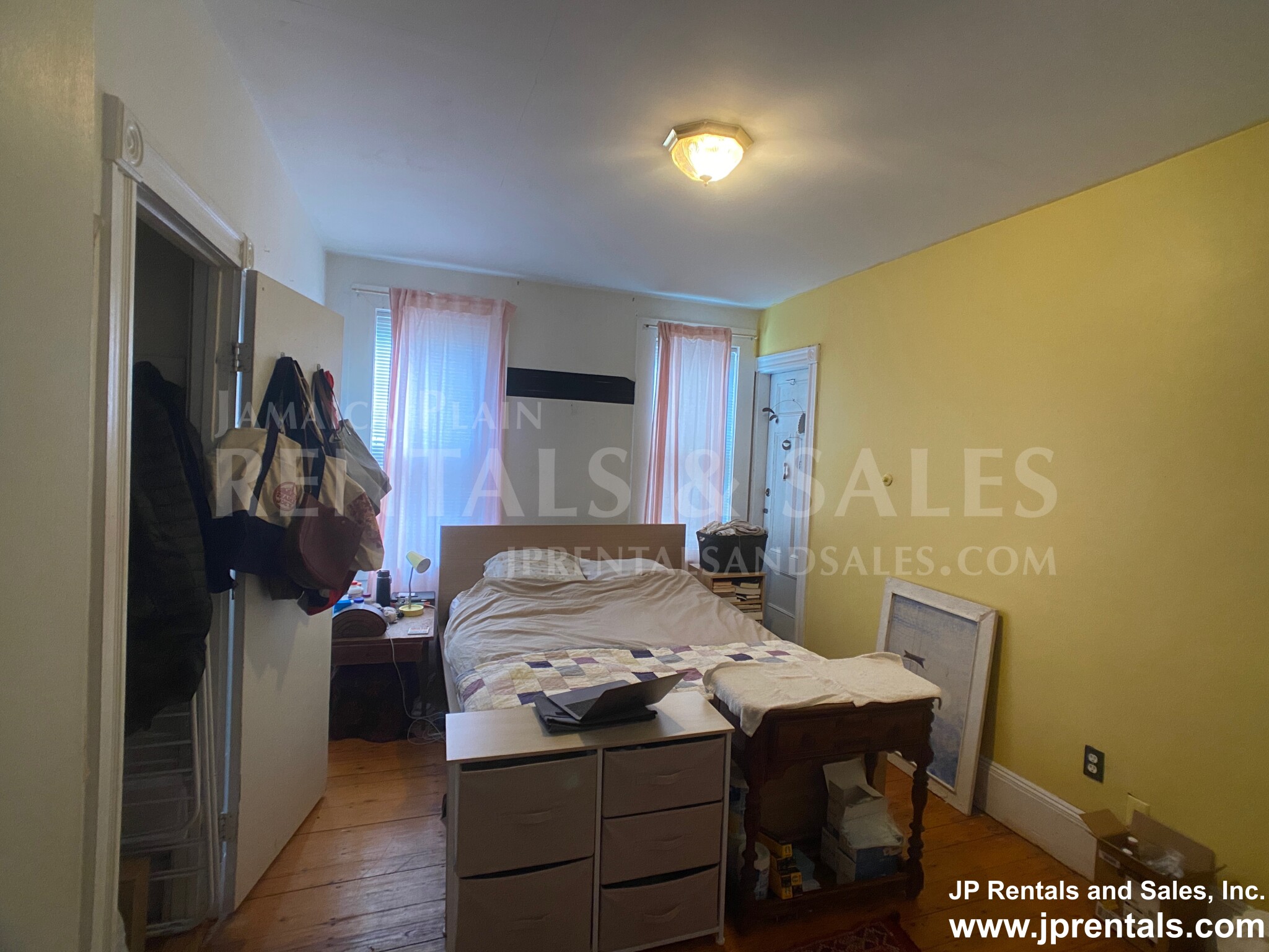 50 Green St, Jamaica Plain