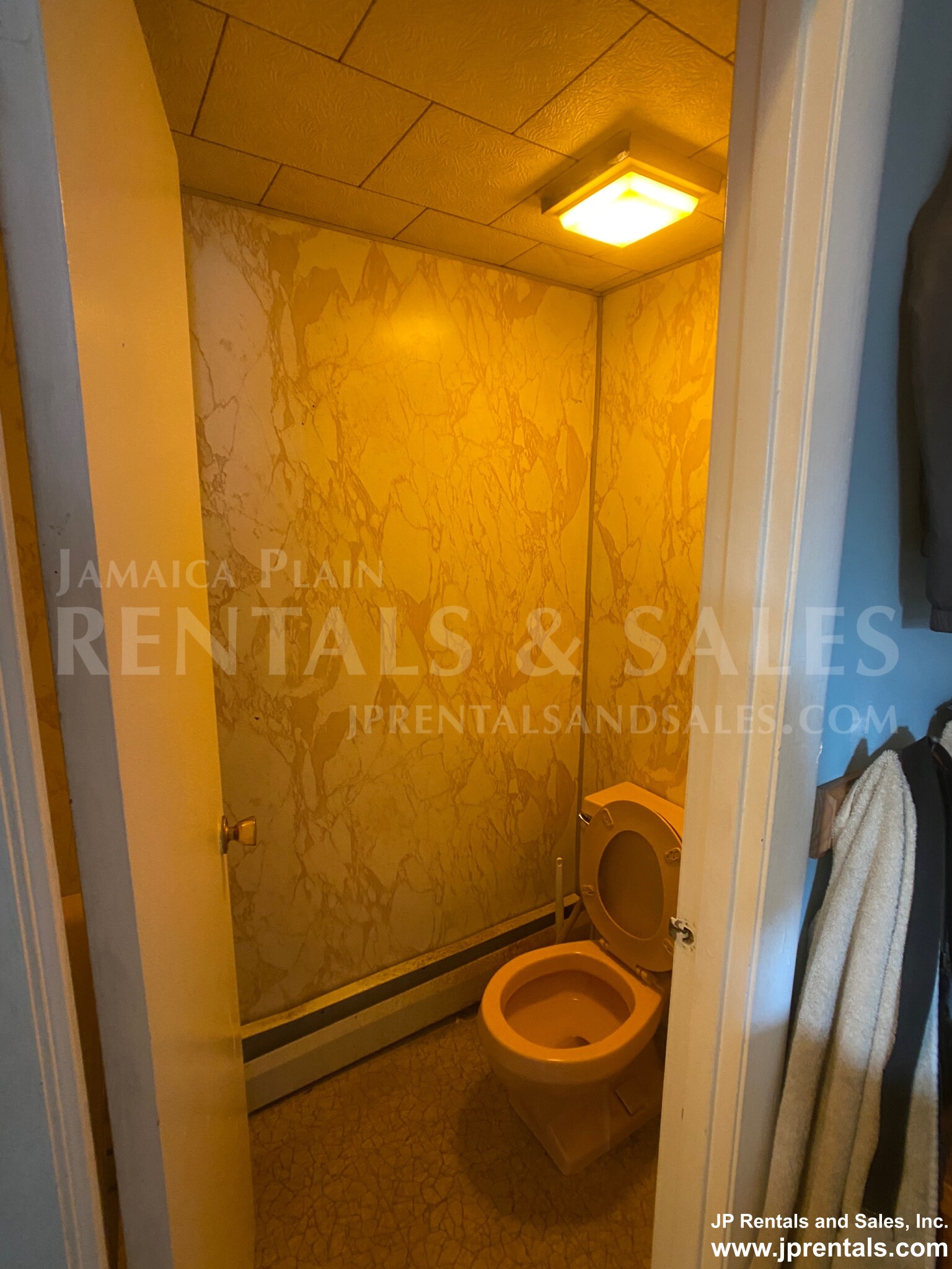 50 Green St, Jamaica Plain