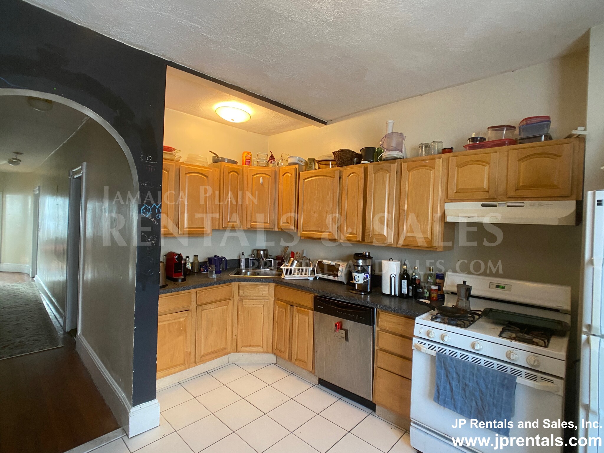 50 Green St, Jamaica Plain