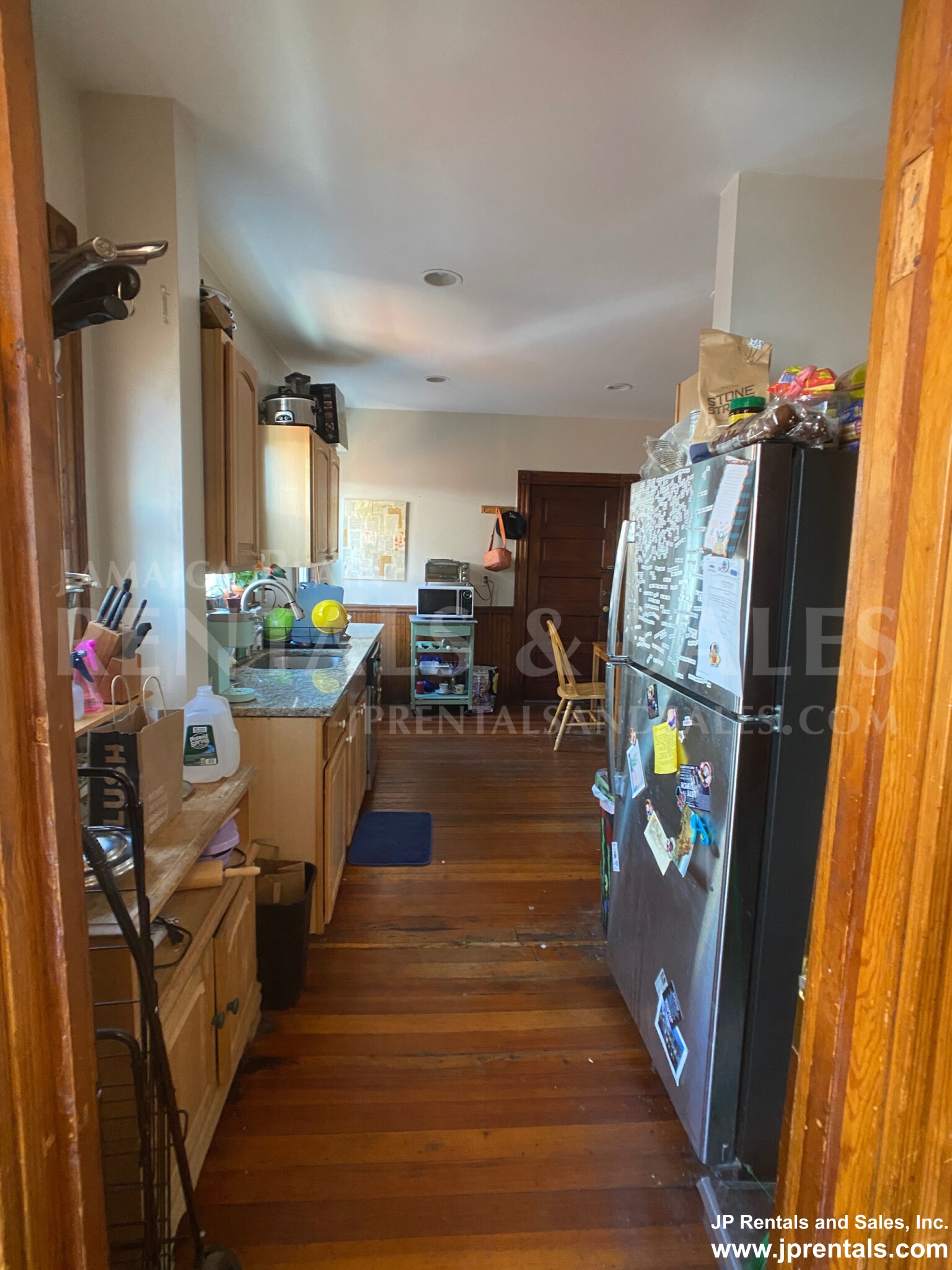 40 Weld Hill St, Jamaica Plain