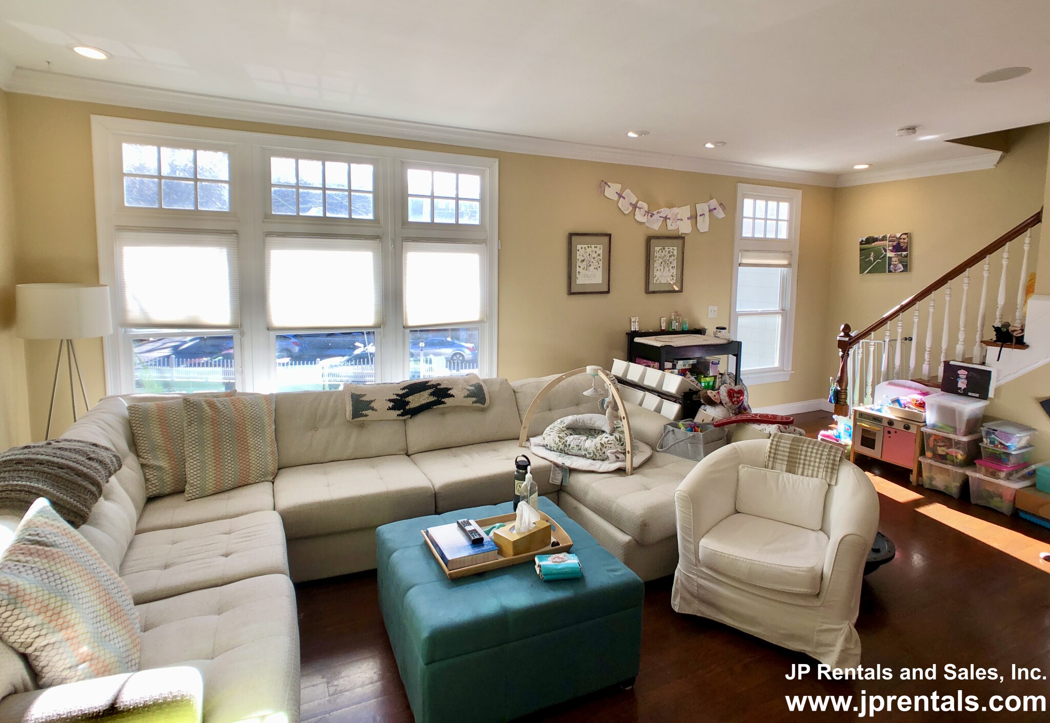 3 bed, 3.5 bath apartment for rent at 90 Glen Rd, Jamaica Plain — photo 4 of 24