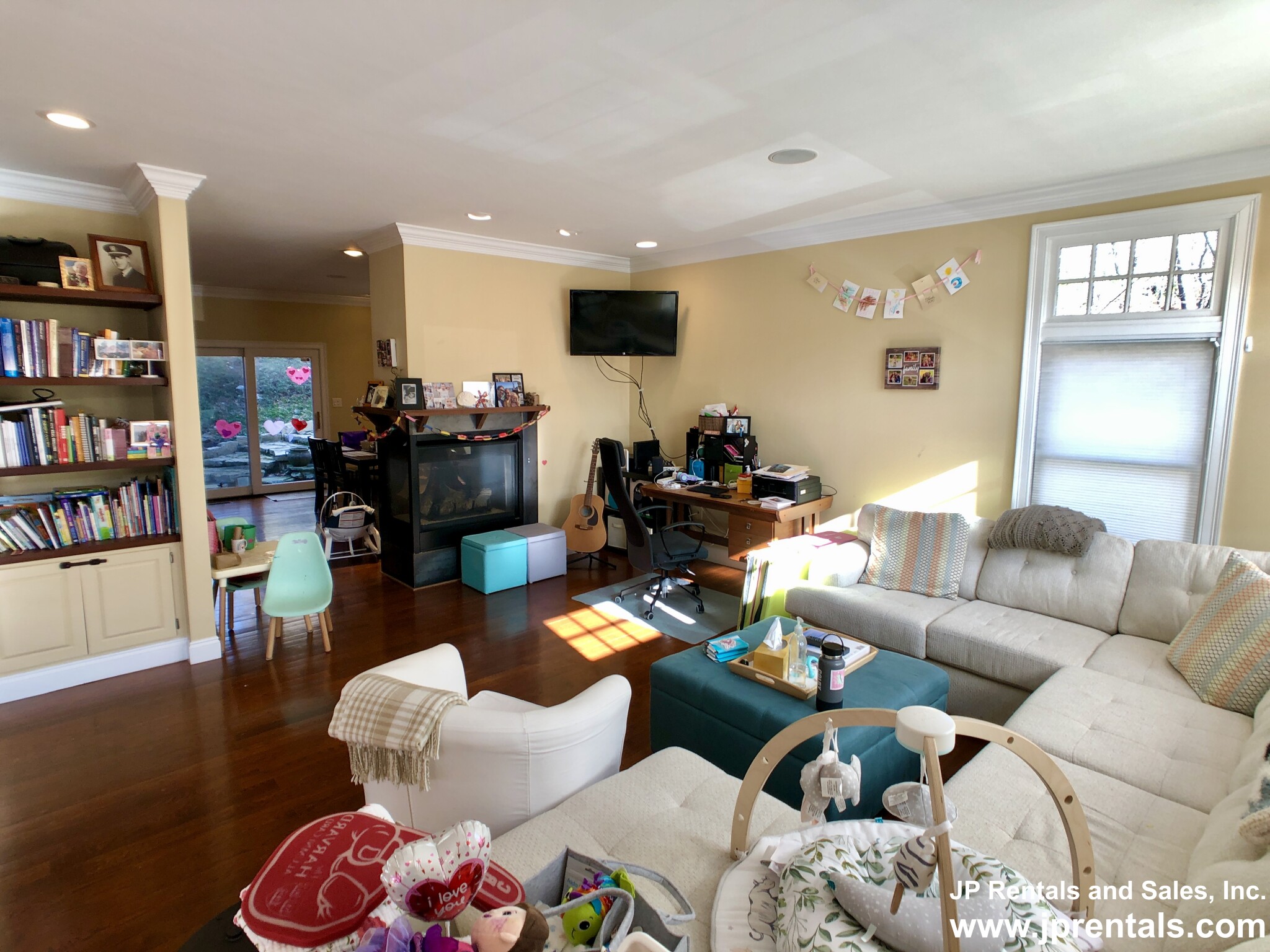 3 bed, 3.5 bath apartment for rent at 90 Glen Rd, Jamaica Plain — photo 5 of 24