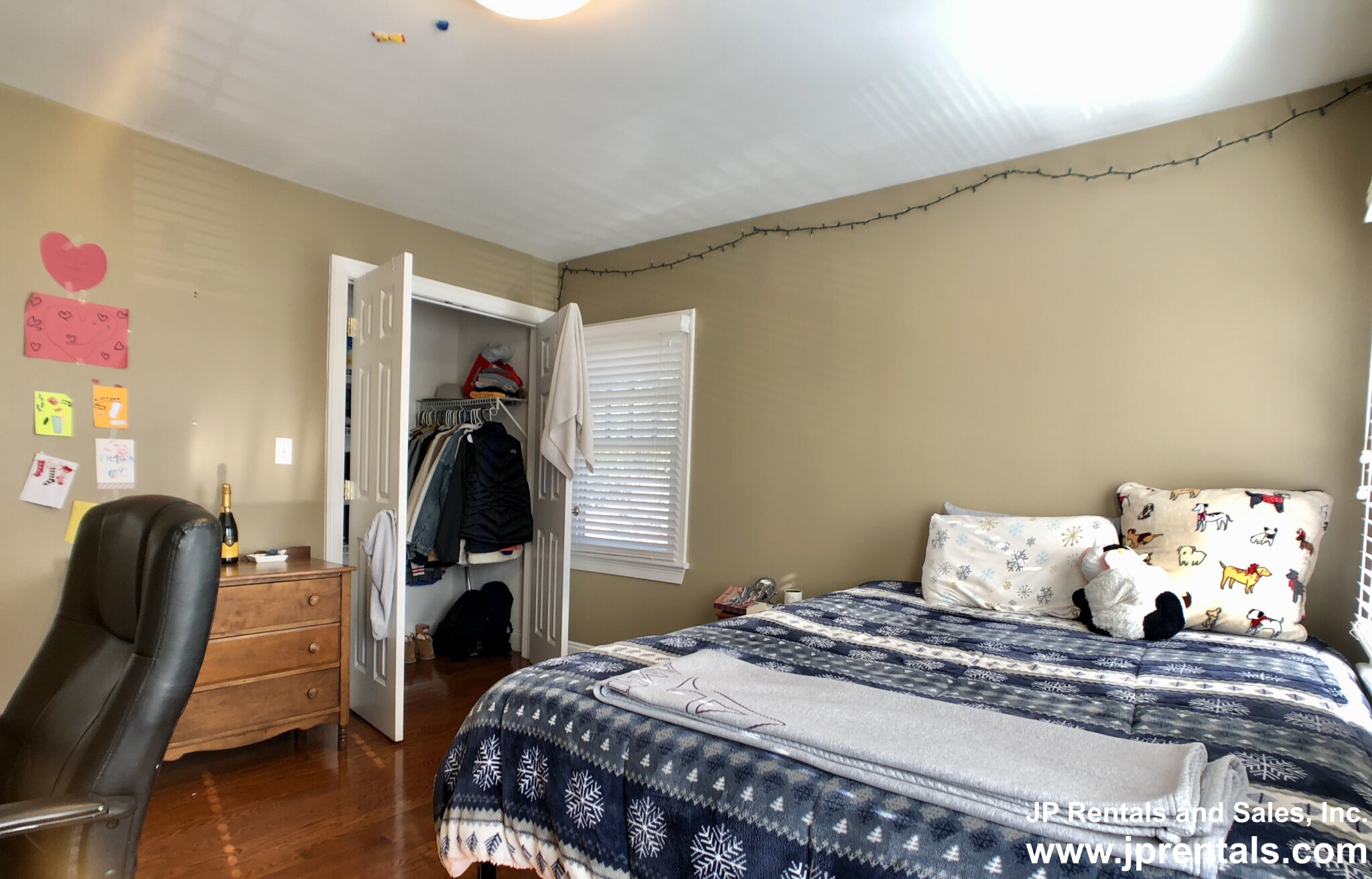 3 bed, 3.5 bath apartment for rent at 90 Glen Rd, Jamaica Plain — photo 15 of 24