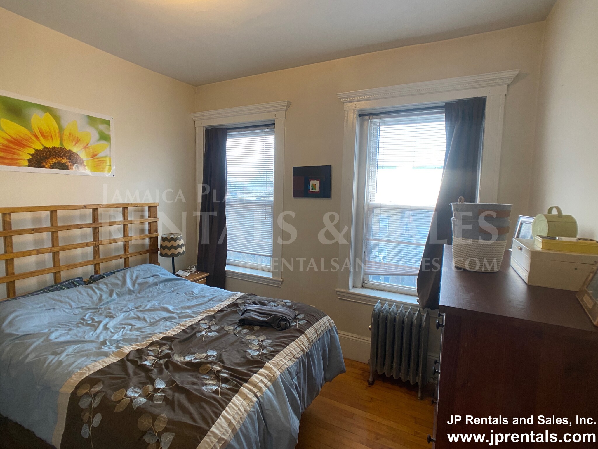 590 Centre St, Jamaica Plain