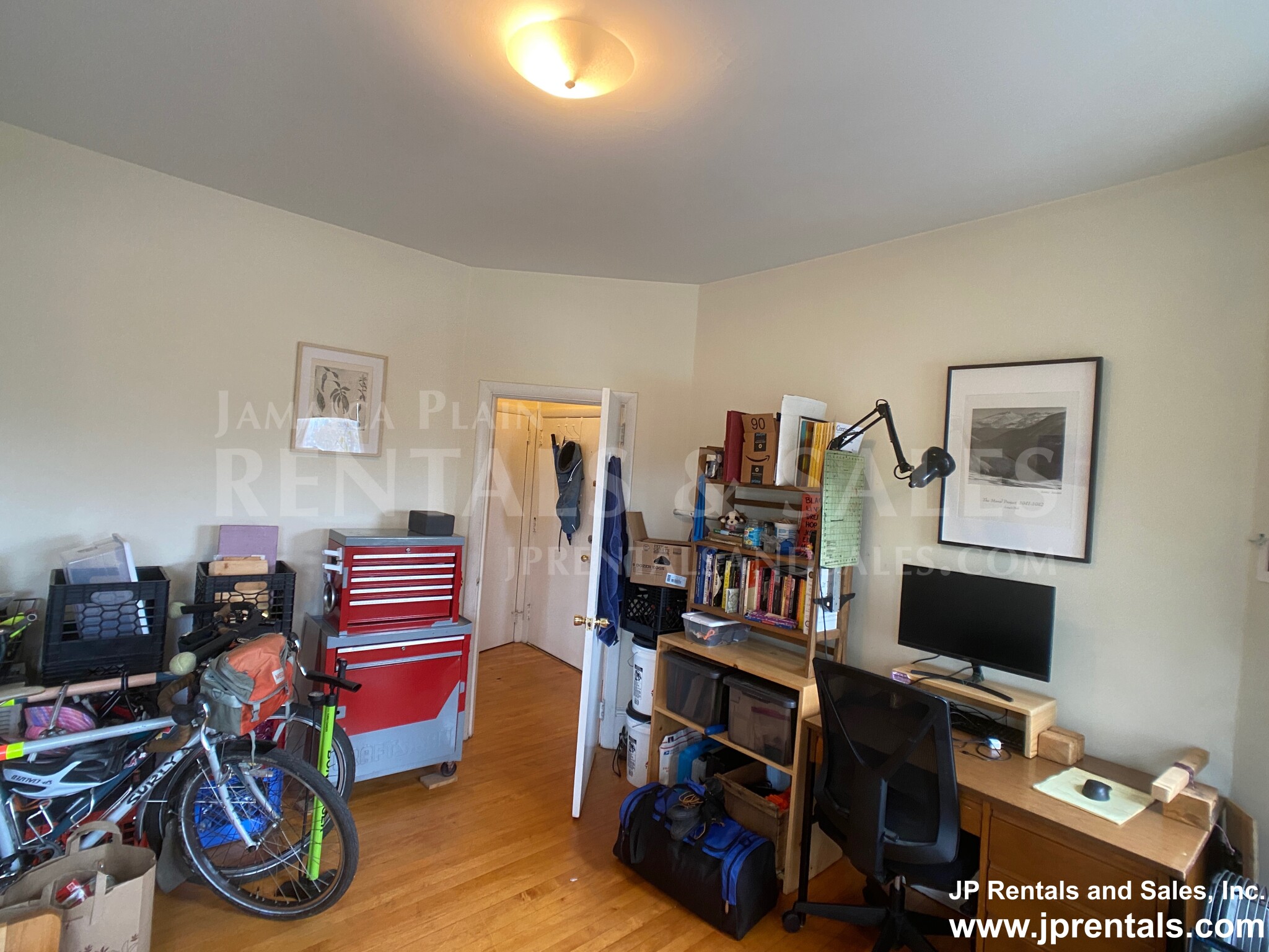 590 Centre St, Jamaica Plain