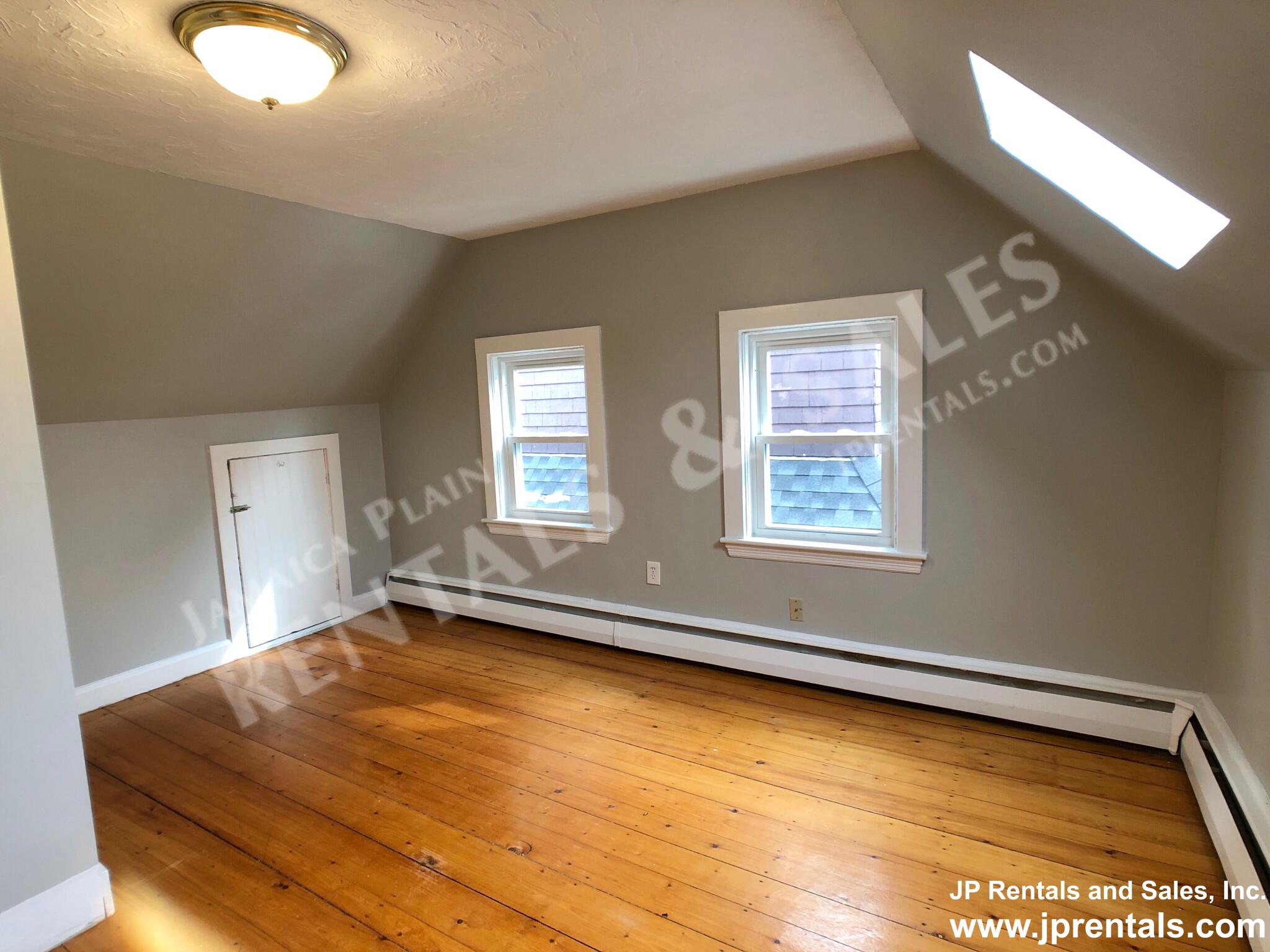 26 Boylston St, Jamaica Plain