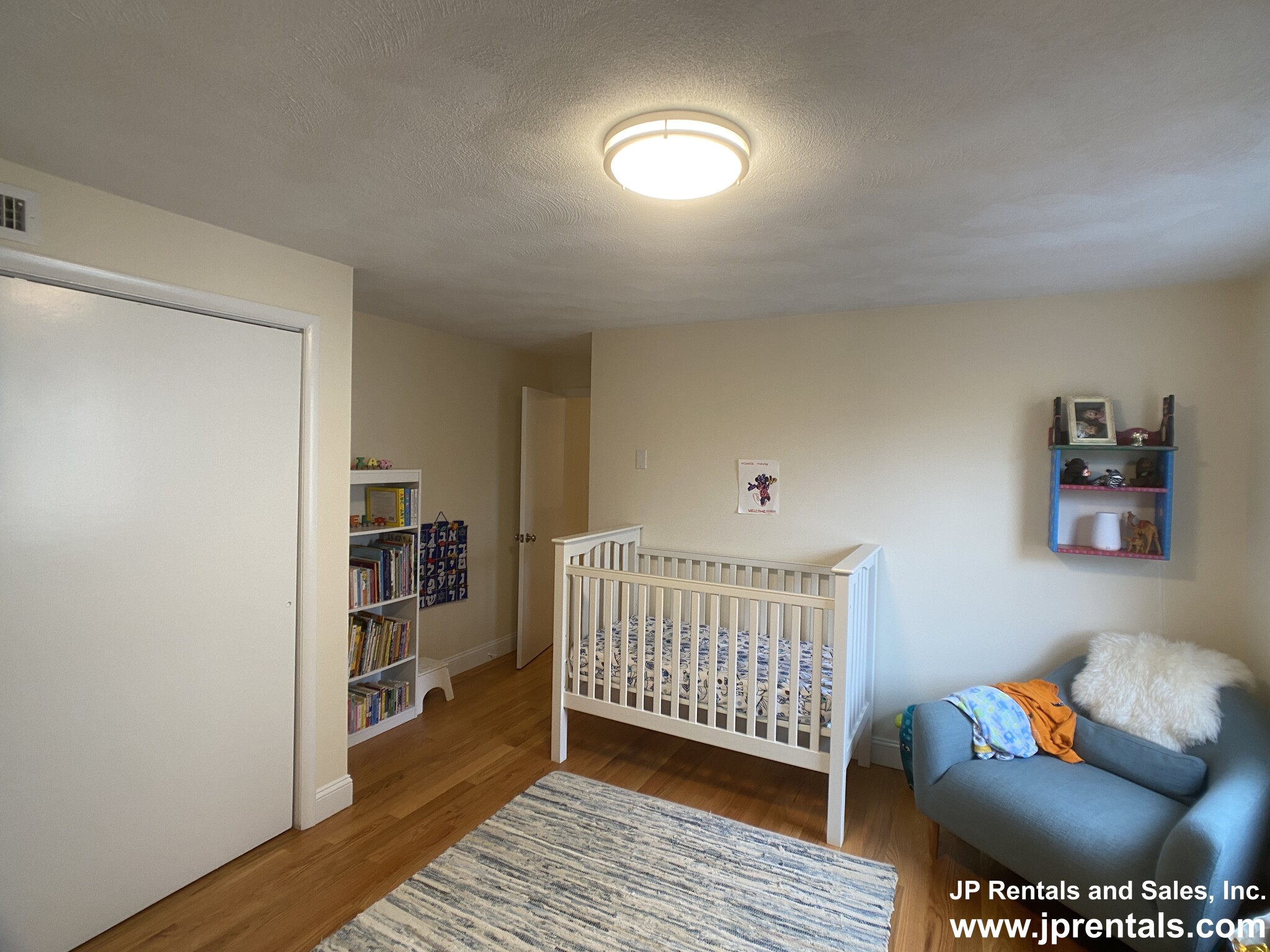 3 bed, 1.5 bath apartment for rent at 28 Spring Park Ave Unit CO, Jamaica Plain — photo 15 of 21