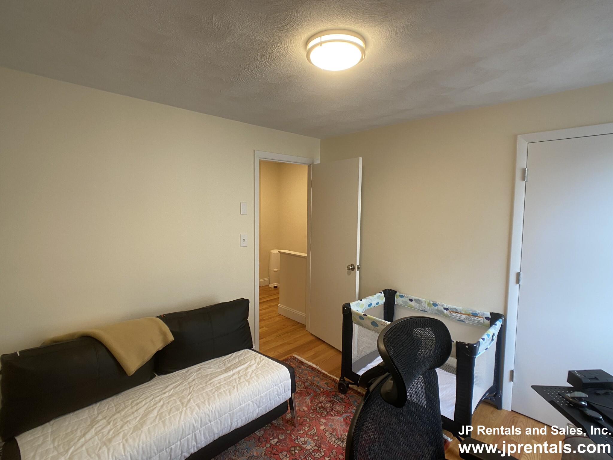 3 bed, 1.5 bath apartment for rent at 28 Spring Park Ave Unit CO, Jamaica Plain — photo 18 of 21