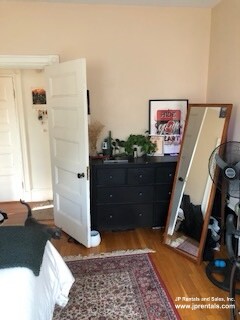 64 Wyman St, Jamaica Plain