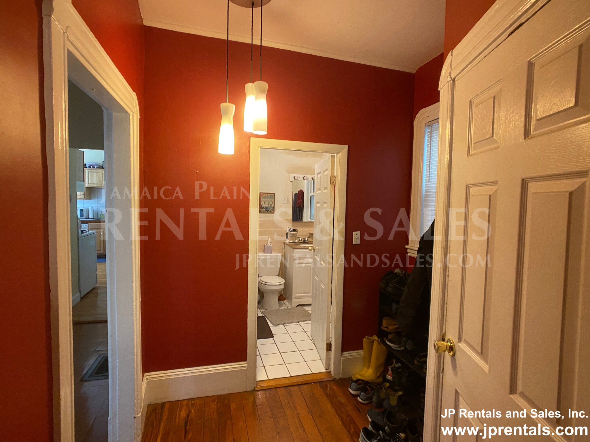 20 Boynton St, Jamaica Plain