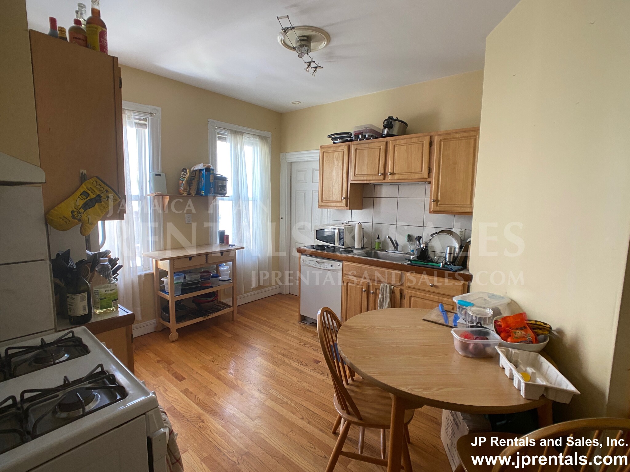 20 Boynton St, Jamaica Plain