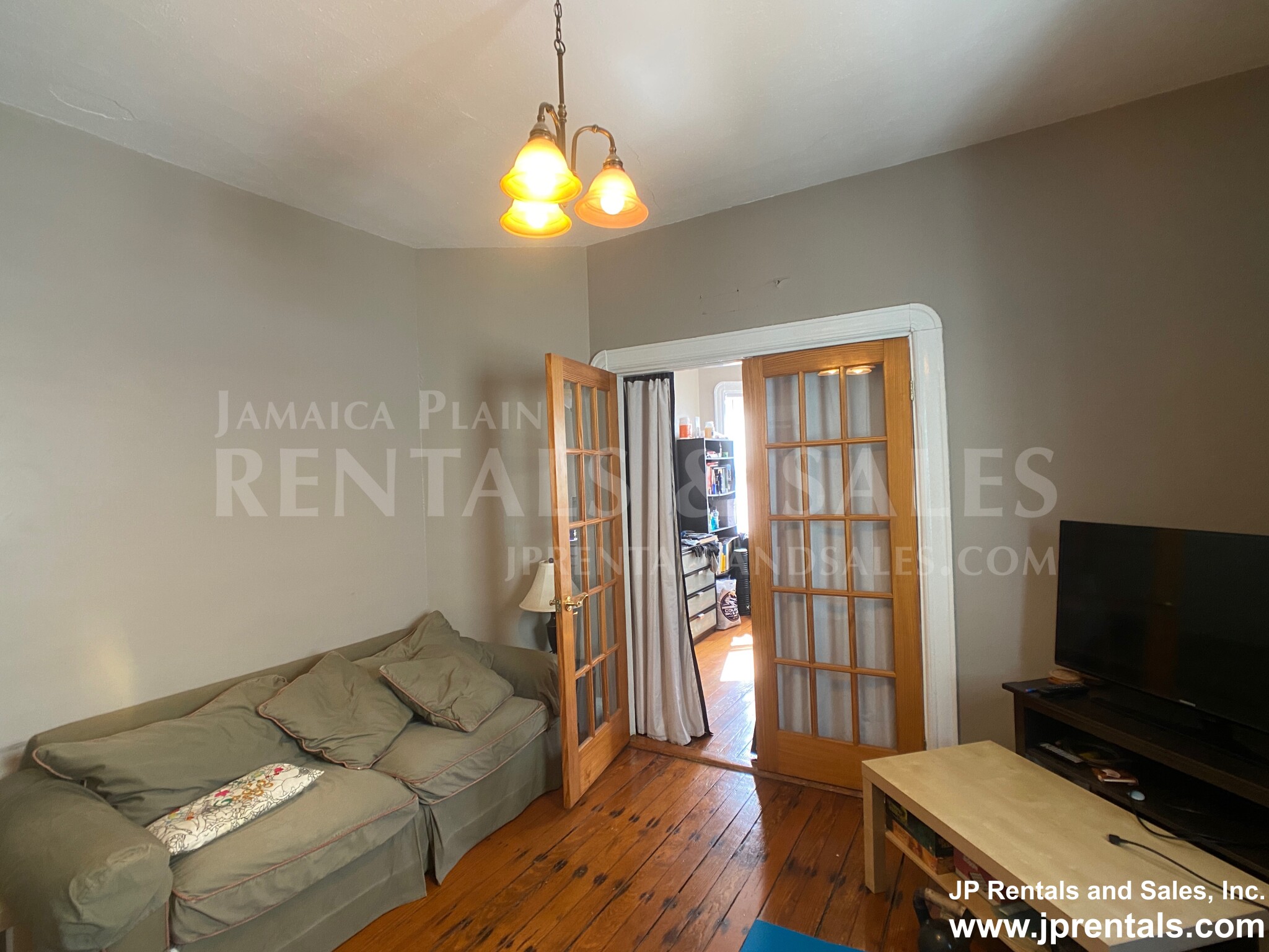 20 Boynton St, Jamaica Plain