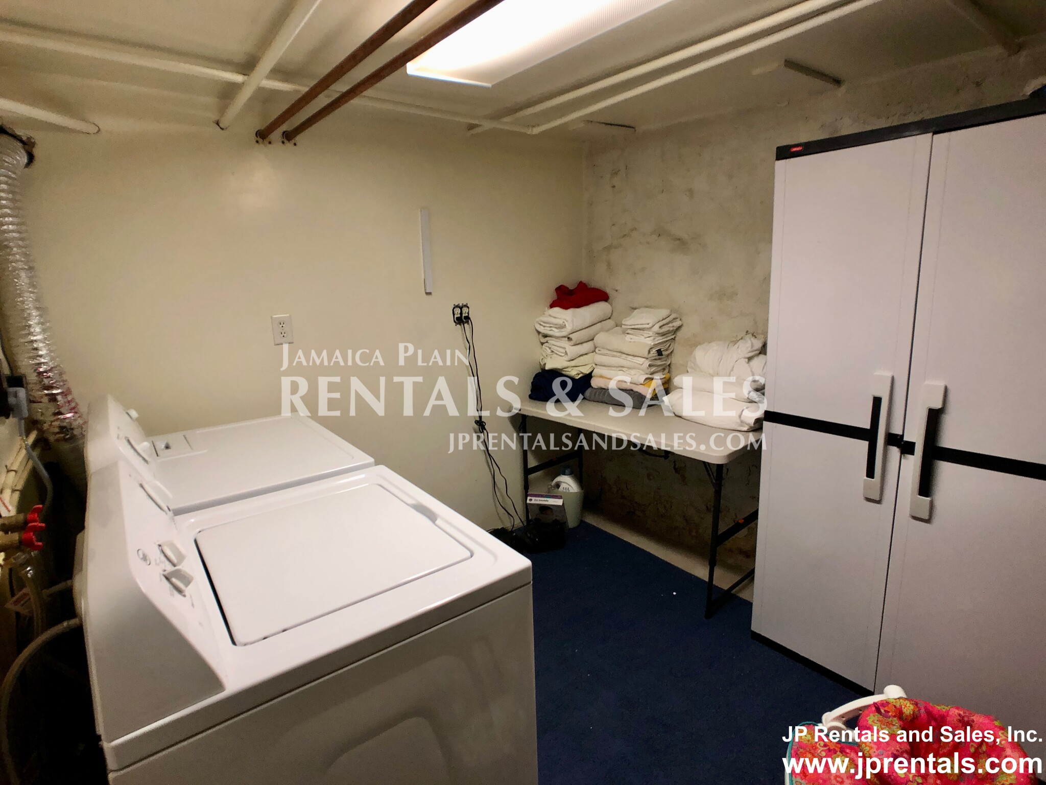 258 Pond St, Jamaica Plain