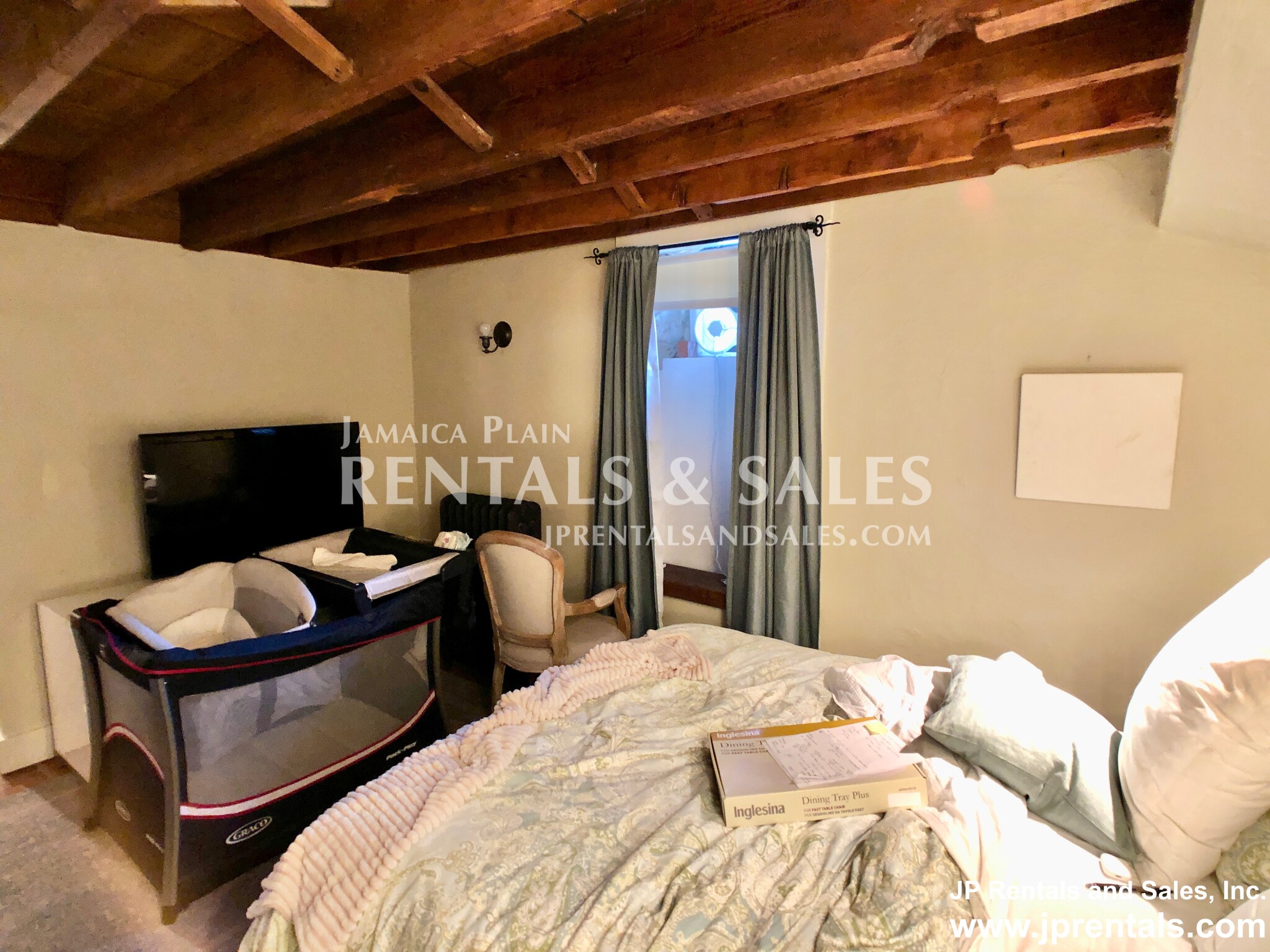 258 Pond St, Jamaica Plain