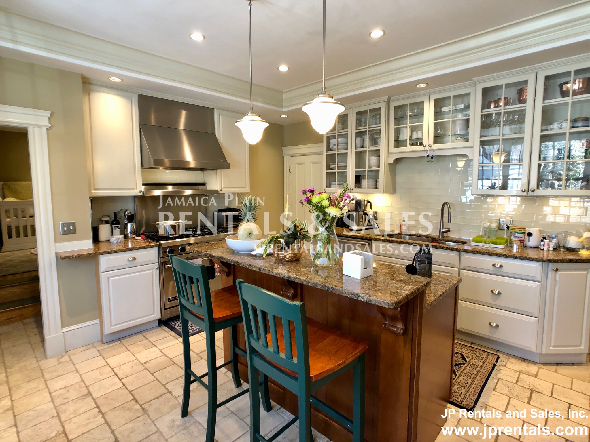 258 Pond St, Jamaica Plain