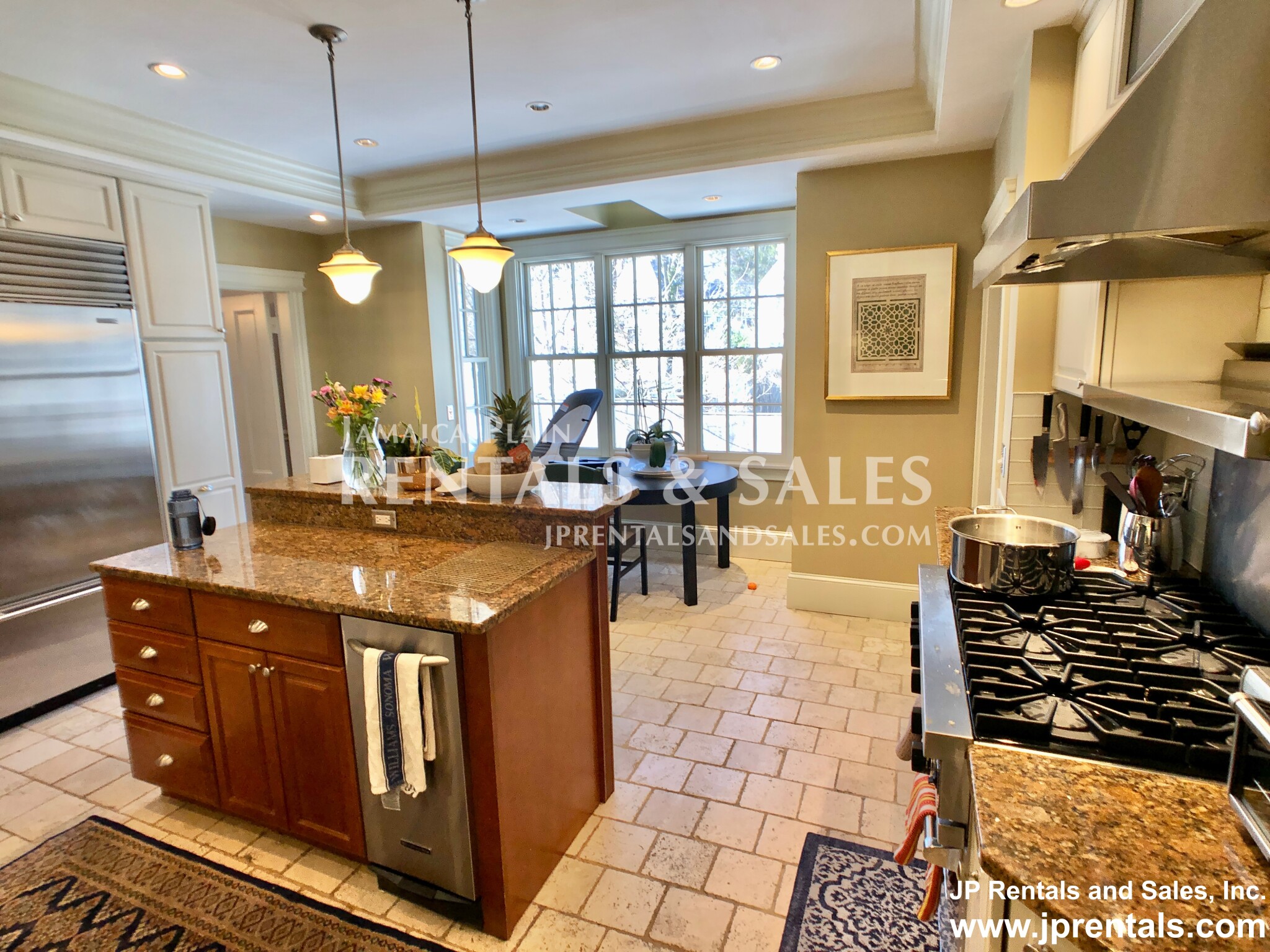 258 Pond St, Jamaica Plain