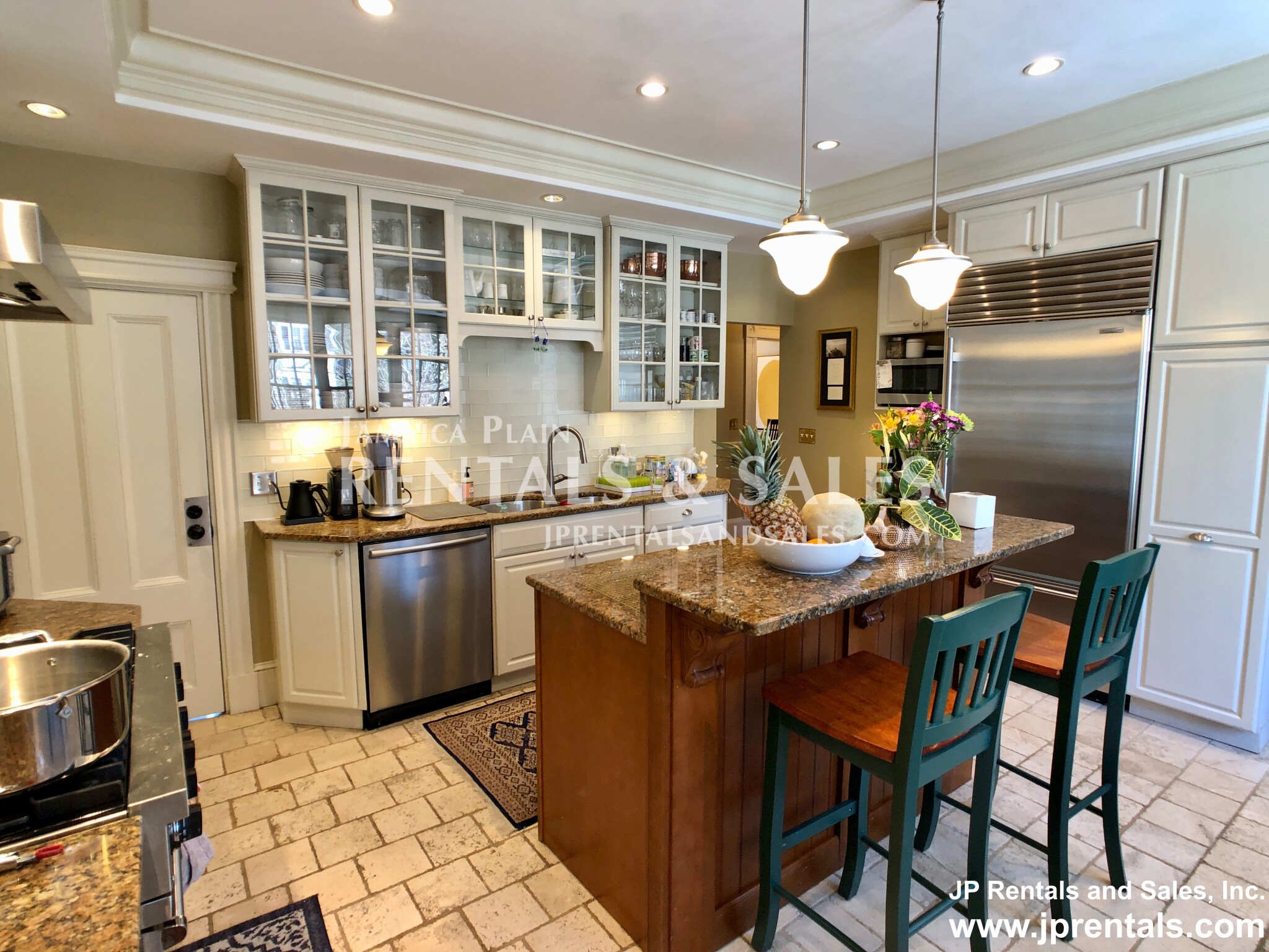 258 Pond St, Jamaica Plain