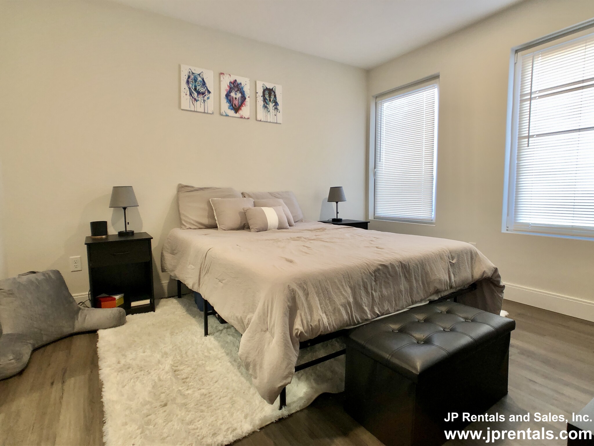 317 Belgrade Ave, Roslindale