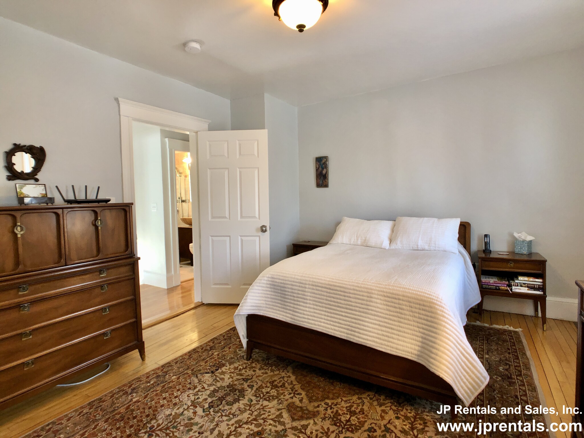 4 bed, 3 bath apartment for rent at 5 Parkwood Ter Unit 1 CO, Jamaica Plain — photo 17 of 26