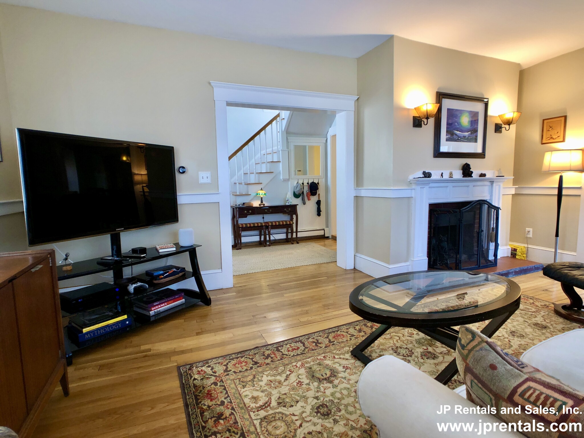 4 bed, 3 bath apartment for rent at 5 Parkwood Ter Unit 1 CO, Jamaica Plain — photo 8 of 26