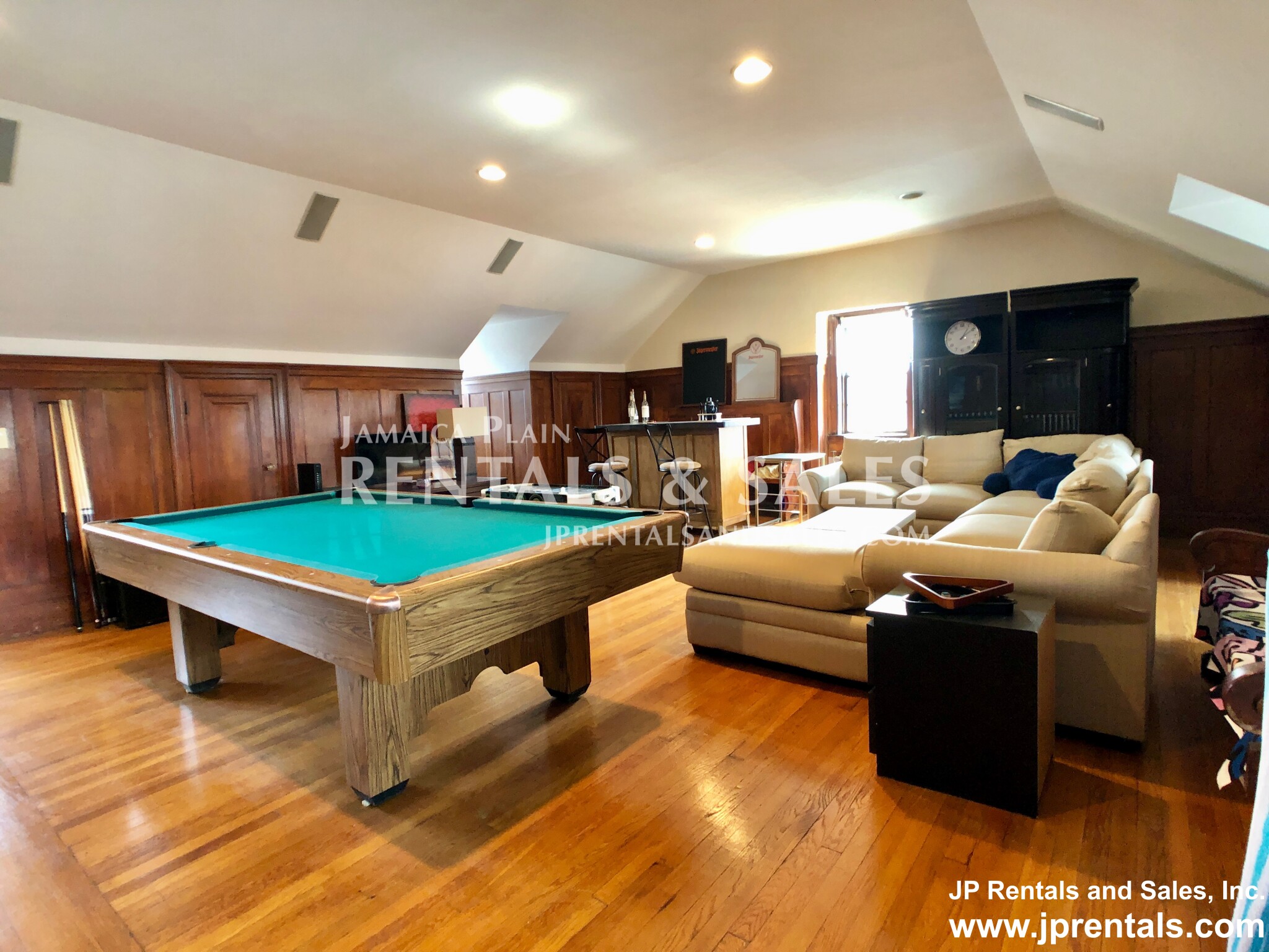 480 Jamaicaway, Jamaica Plain