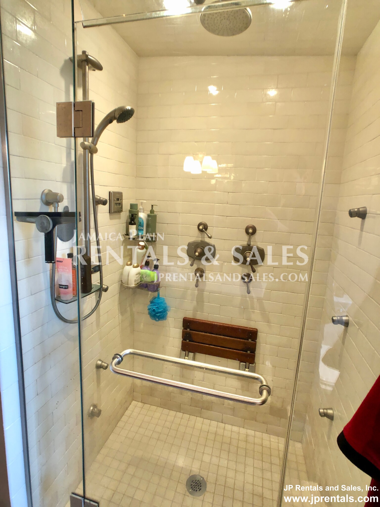 480 Jamaicaway, Jamaica Plain