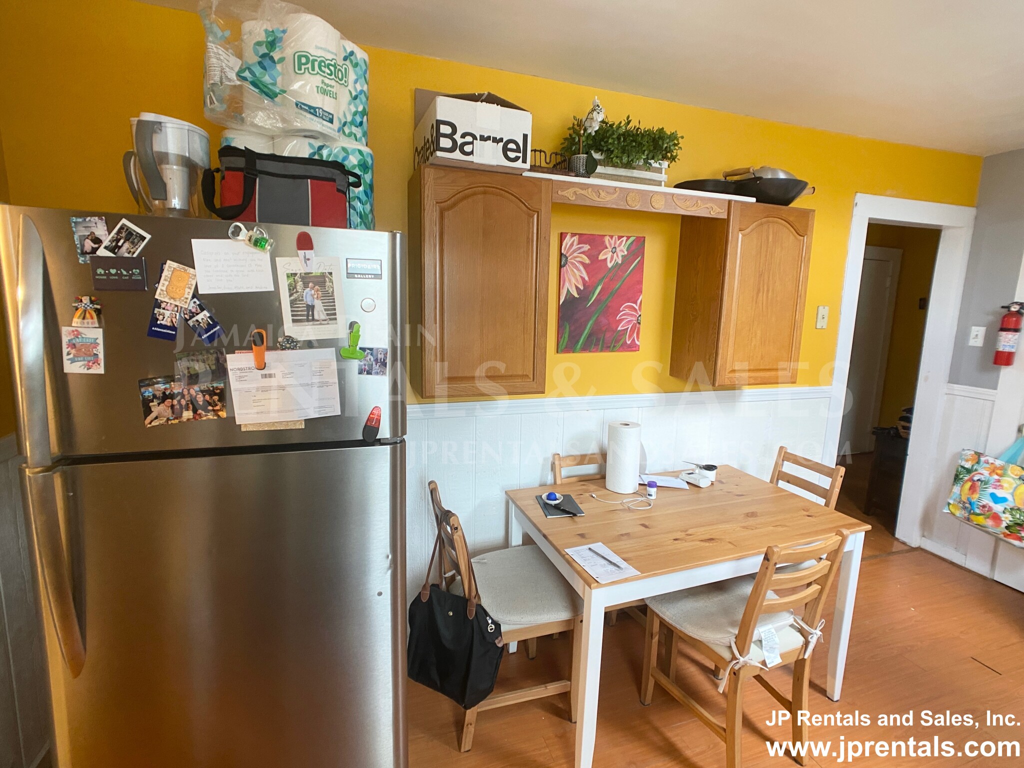 51 Cornwall St, Jamaica Plain