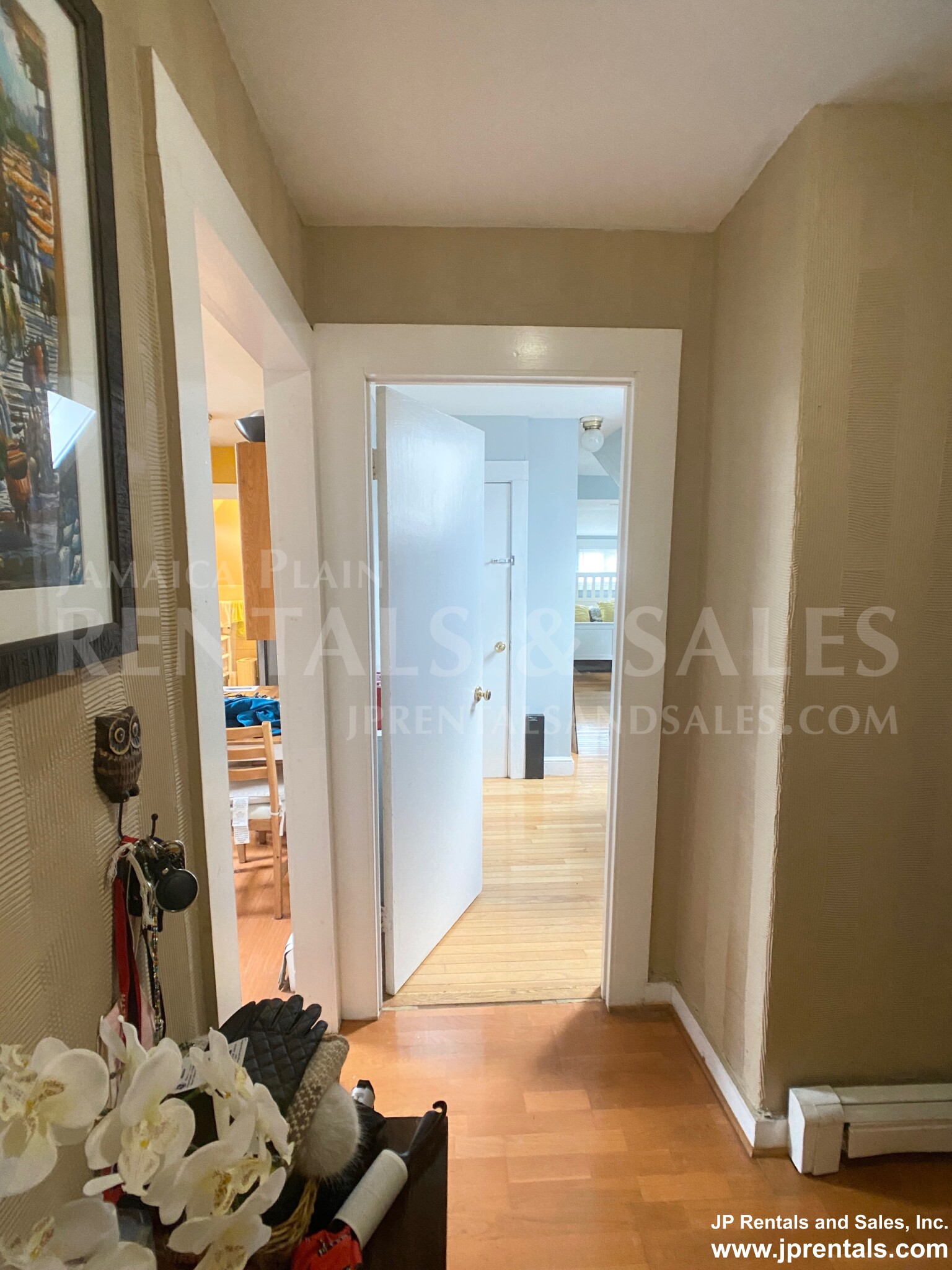 51 Cornwall St, Jamaica Plain