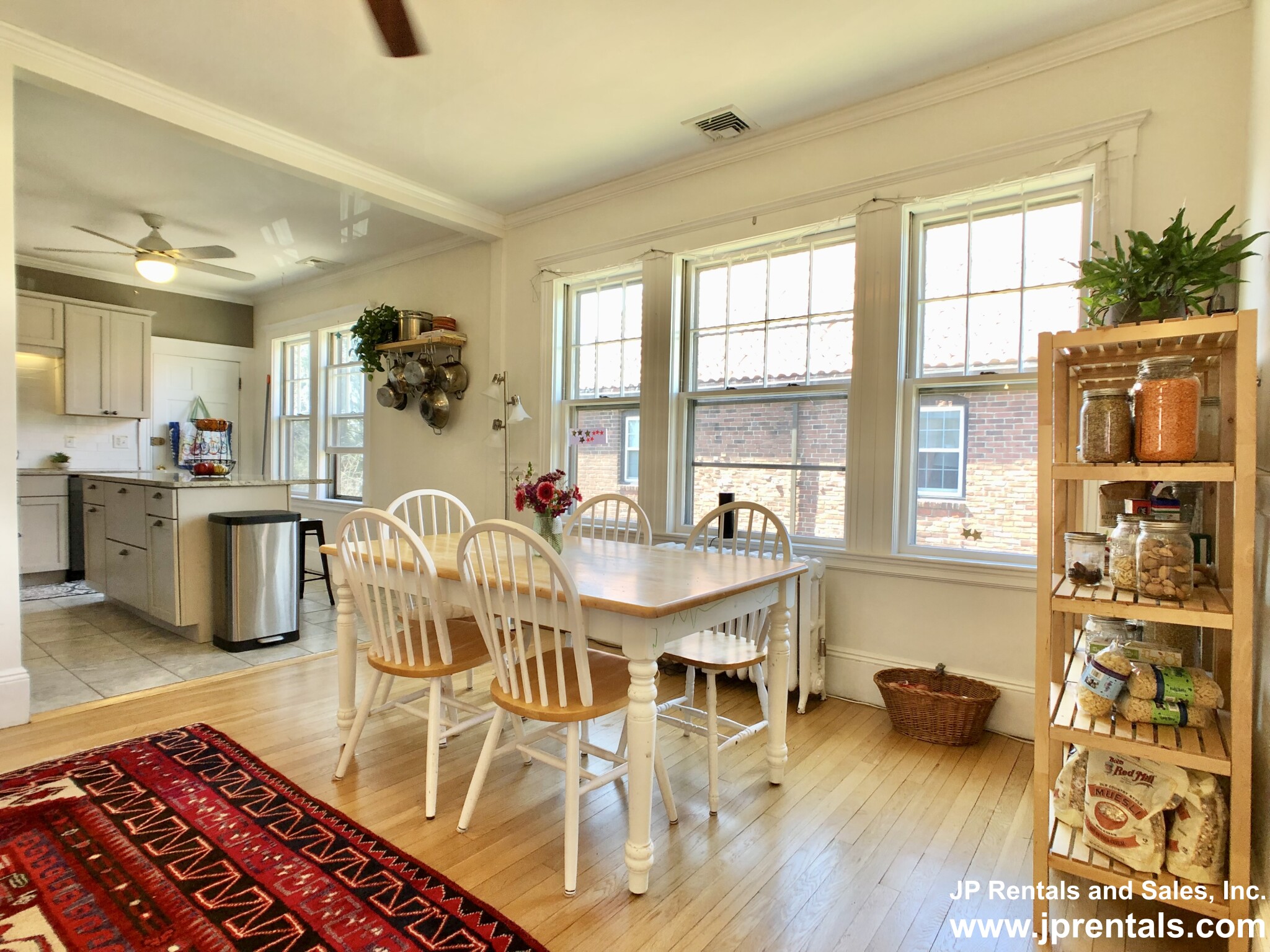 32 Lakeville Rd, Jamaica Plain