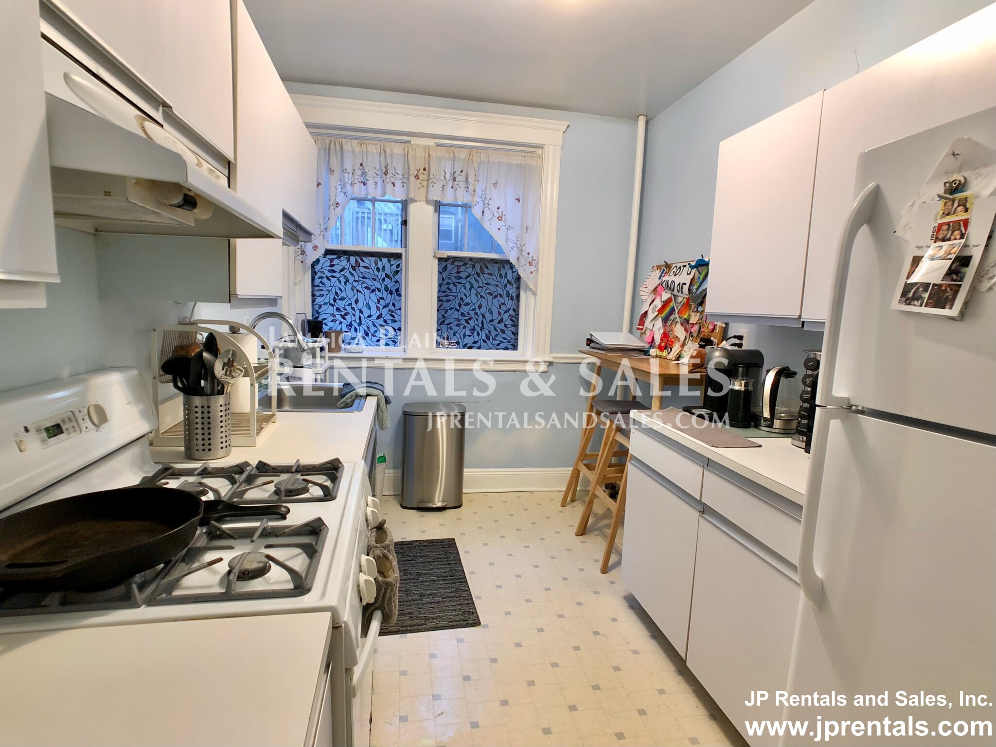 60 Jamaicaway, Jamaica Plain