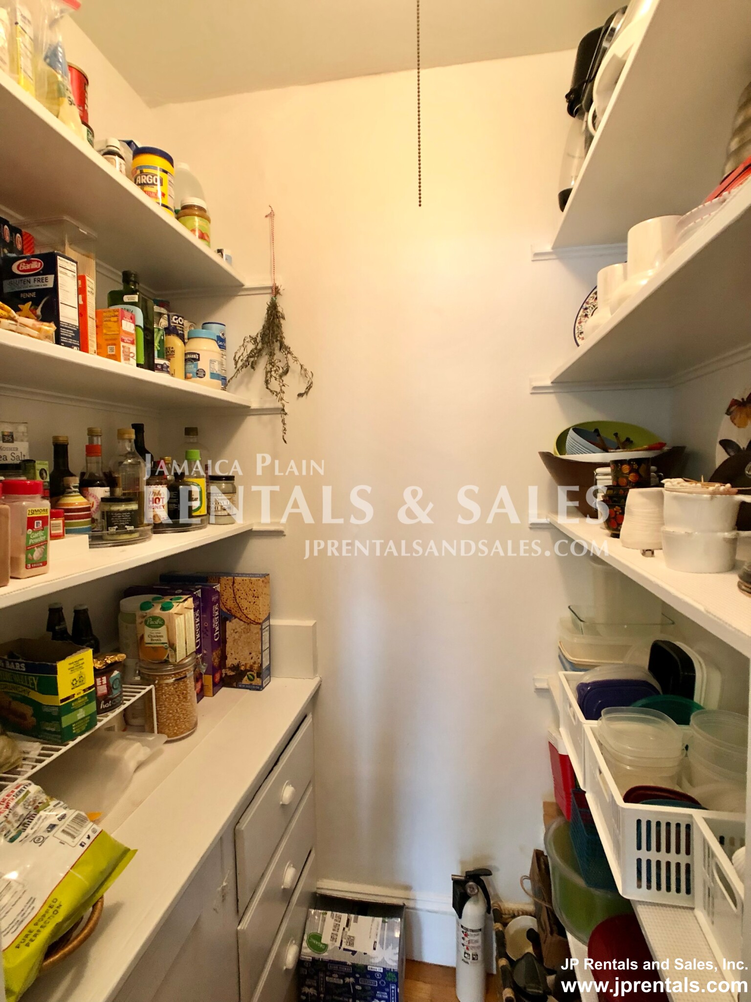 8 Lakeville Rd, Jamaica Plain