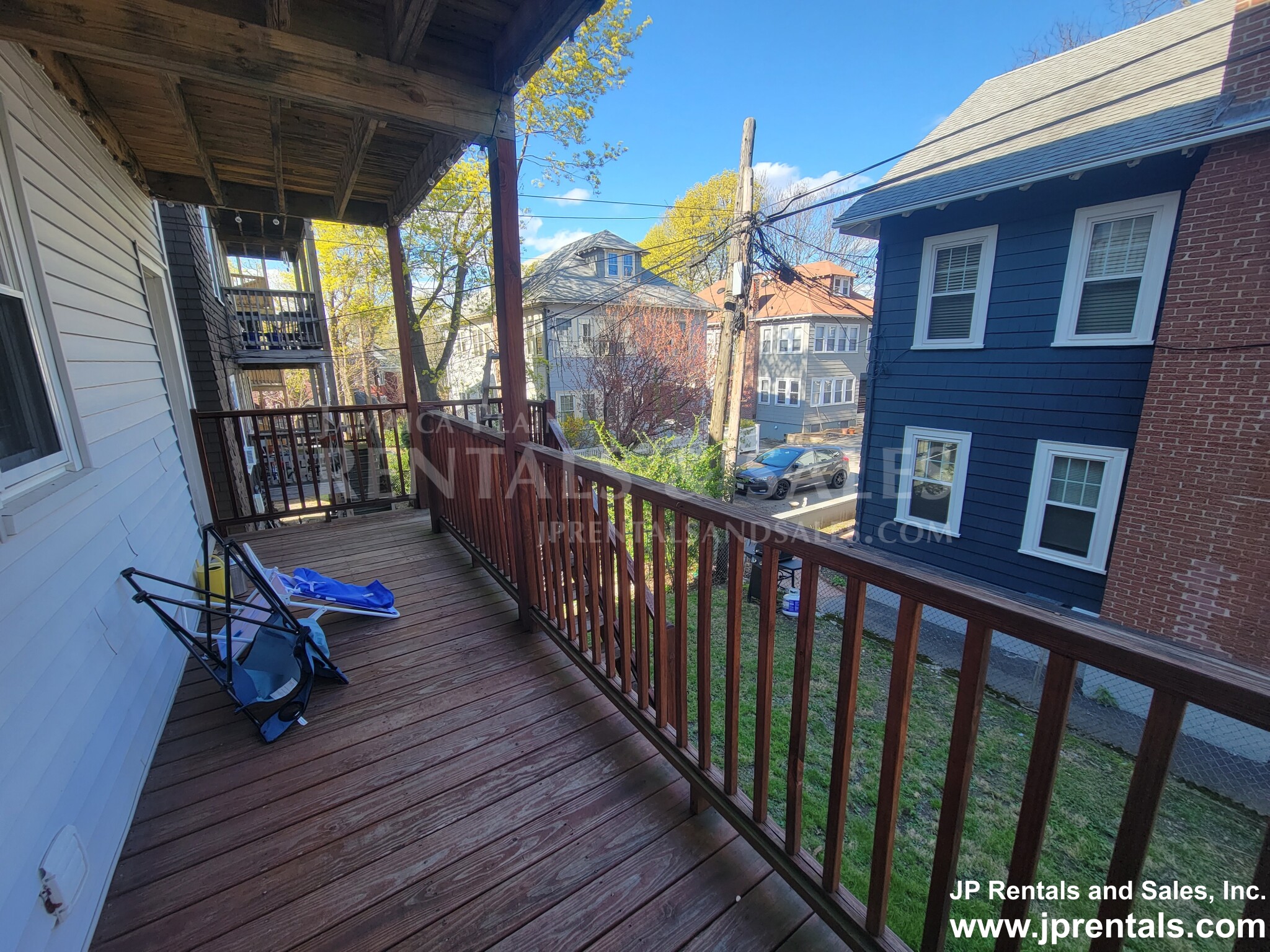 31 Parkton Rd, Jamaica Plain