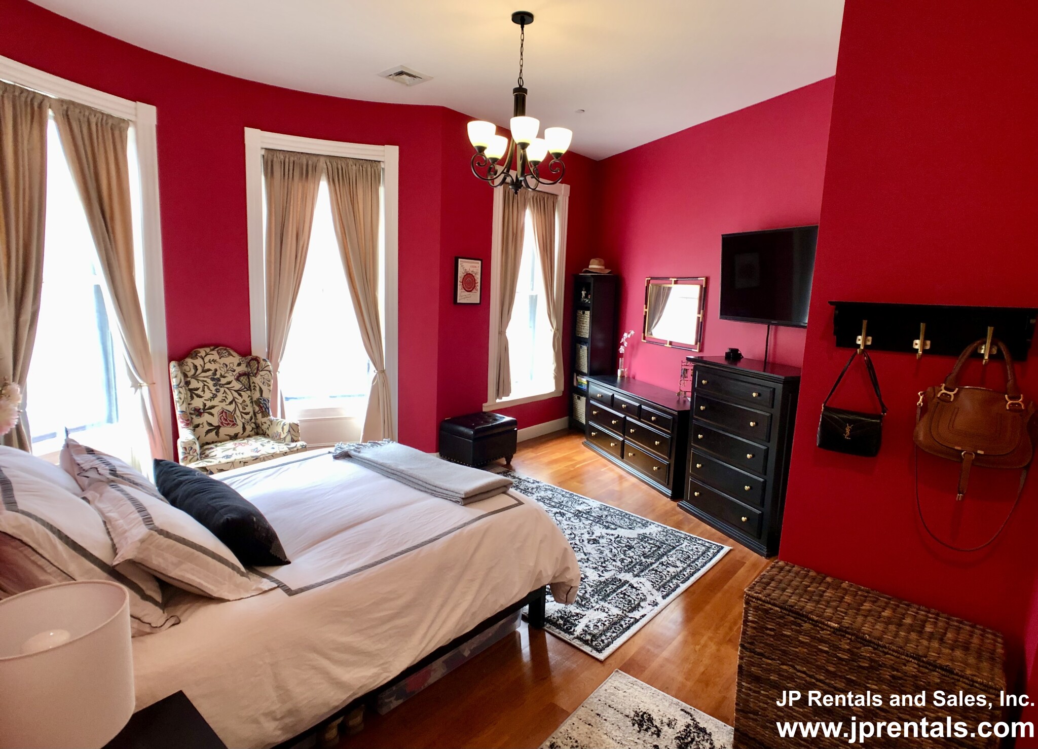 408 Columbus Ave, Jamaica Plain