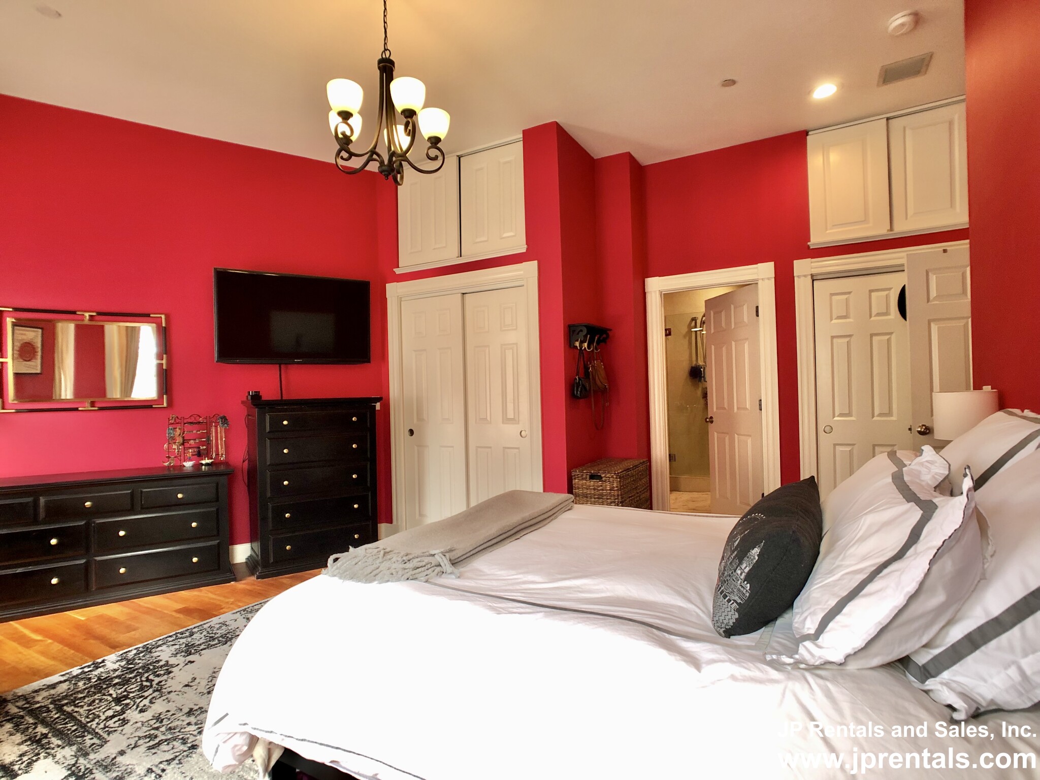 408 Columbus Ave, Jamaica Plain